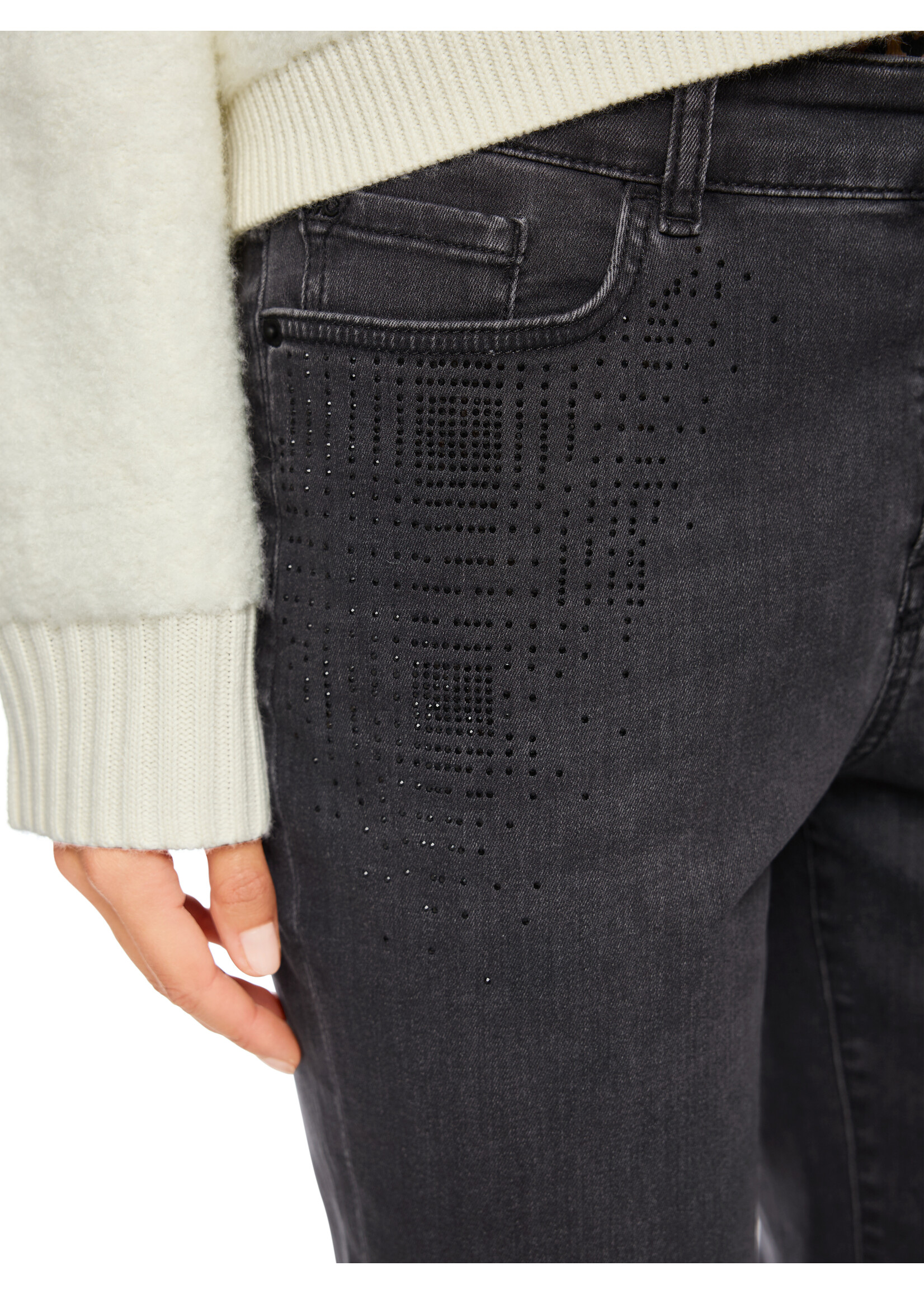 Marccain Pants Jeans ZP 82.12 D12 880