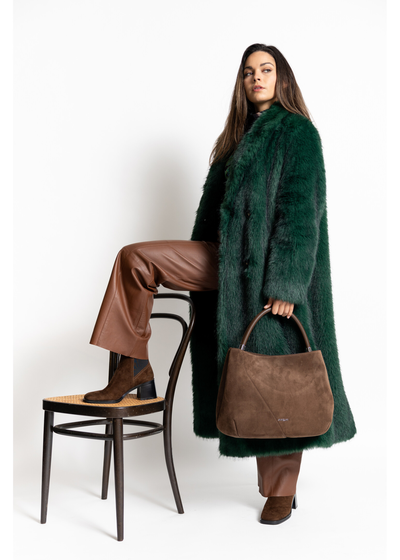 Mantel ZC 11.19 W64 556