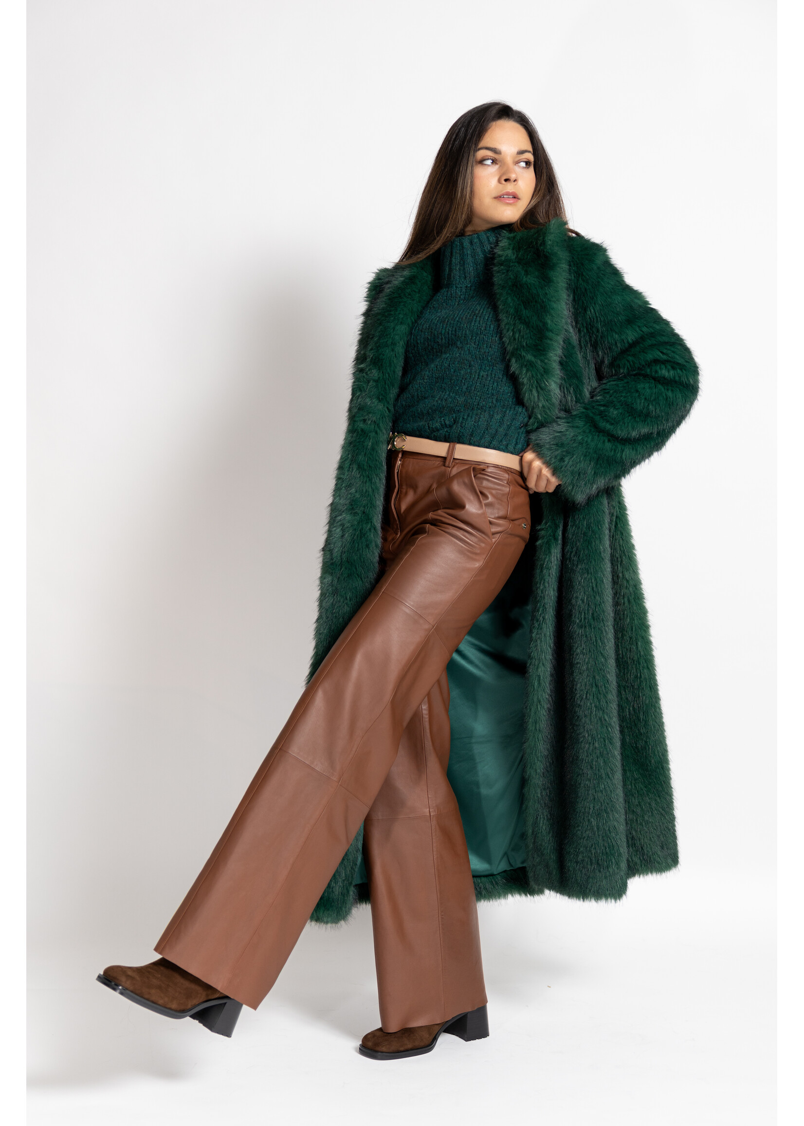 Mantel ZC 11.19 W64 556