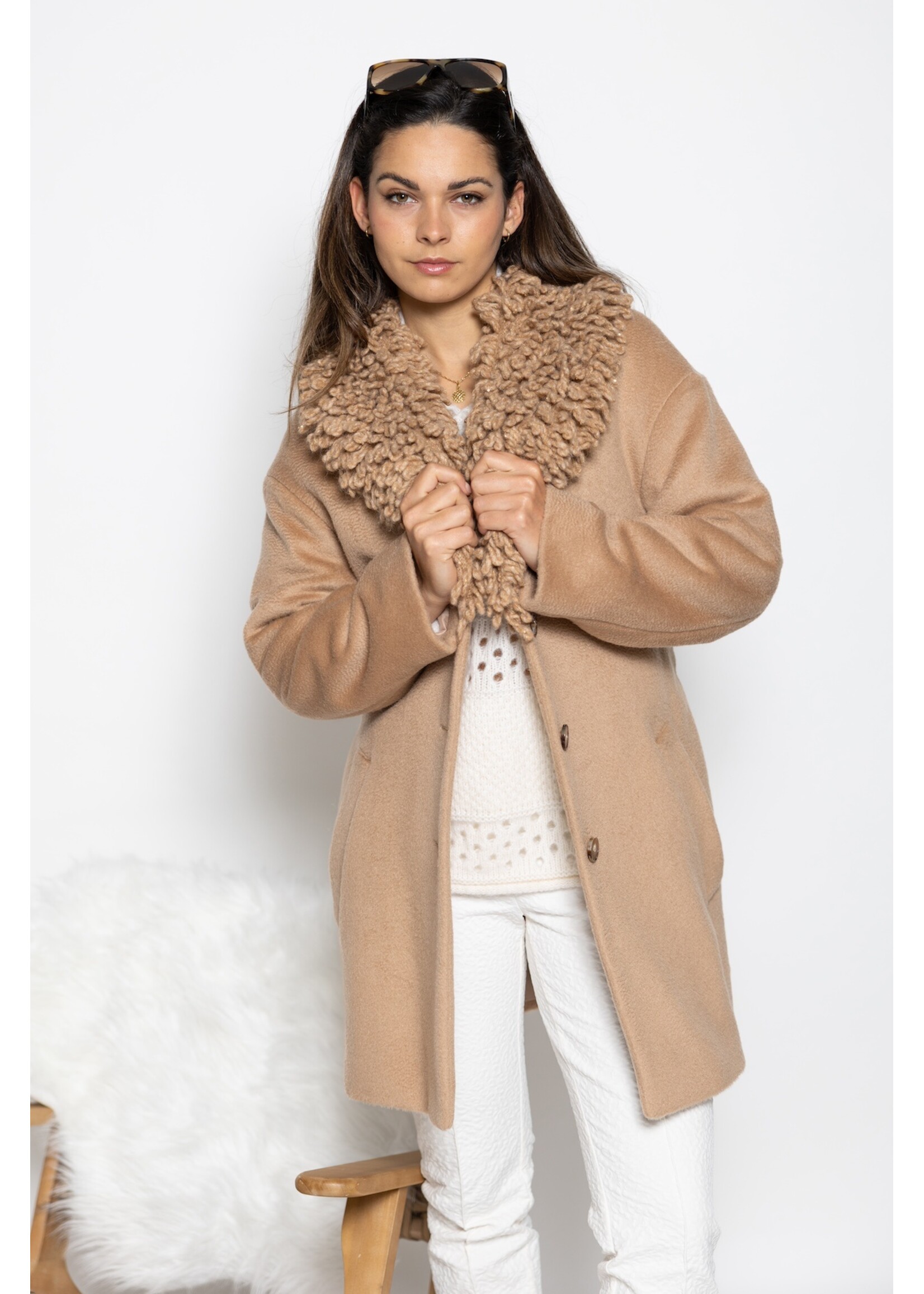 Mantel ZA 11.07 W01 623