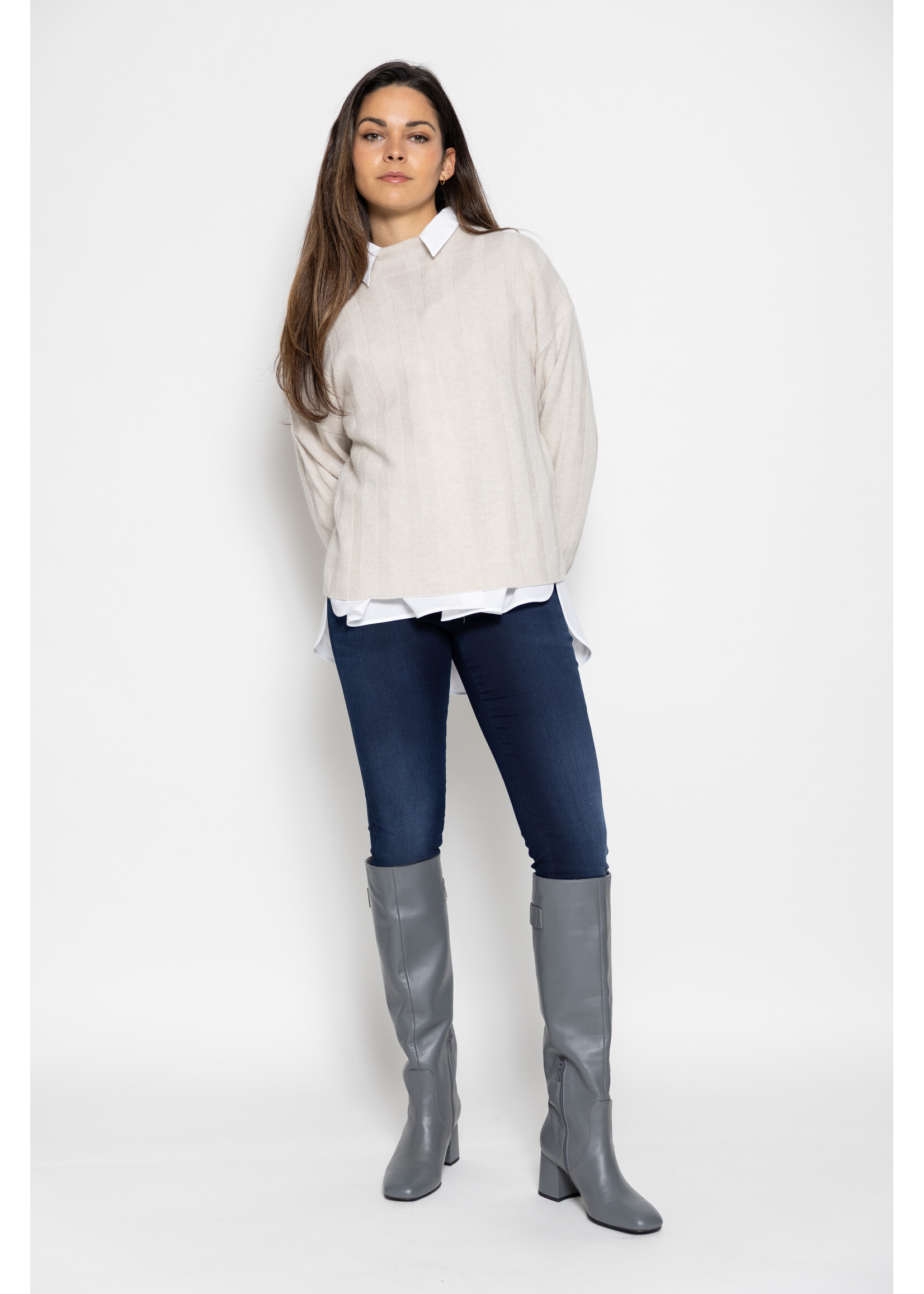 Marccain Pants Jeans ZP 82.22 D23 357