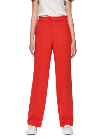 Broek model WUKARI