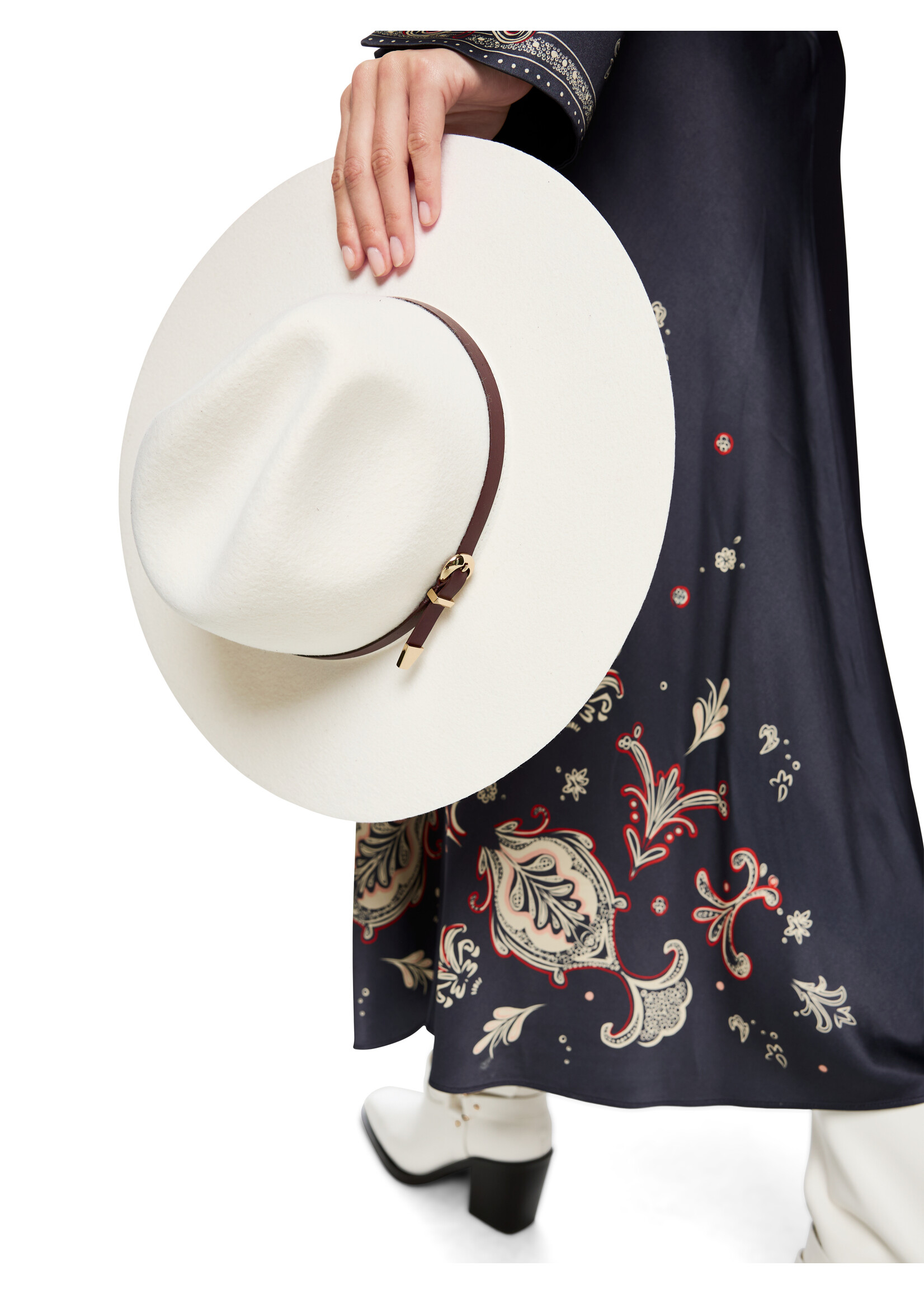 Hoed AC H1.05 Z08 110