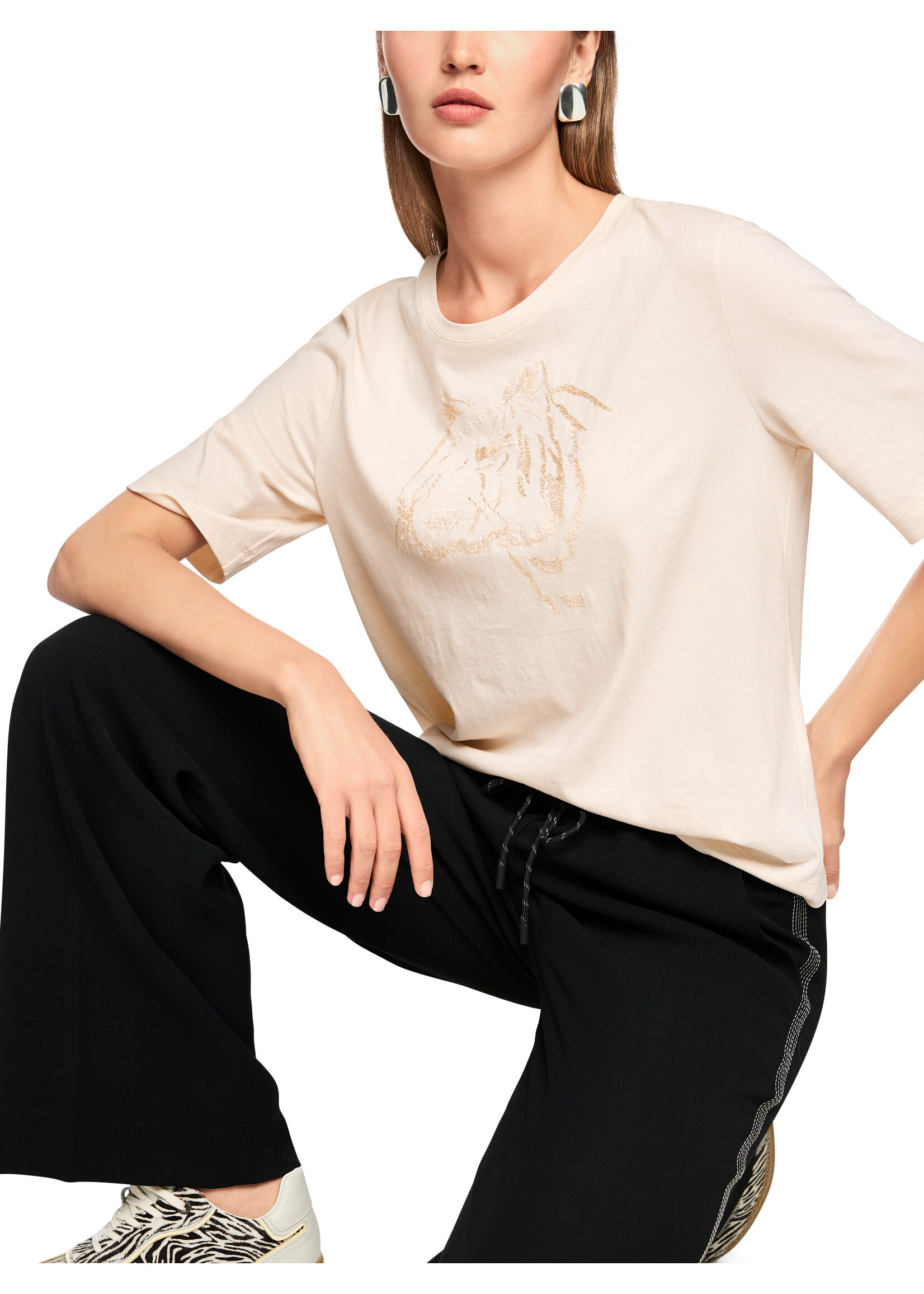 Marccain Sports T-shirt AS 48.26 J24 153