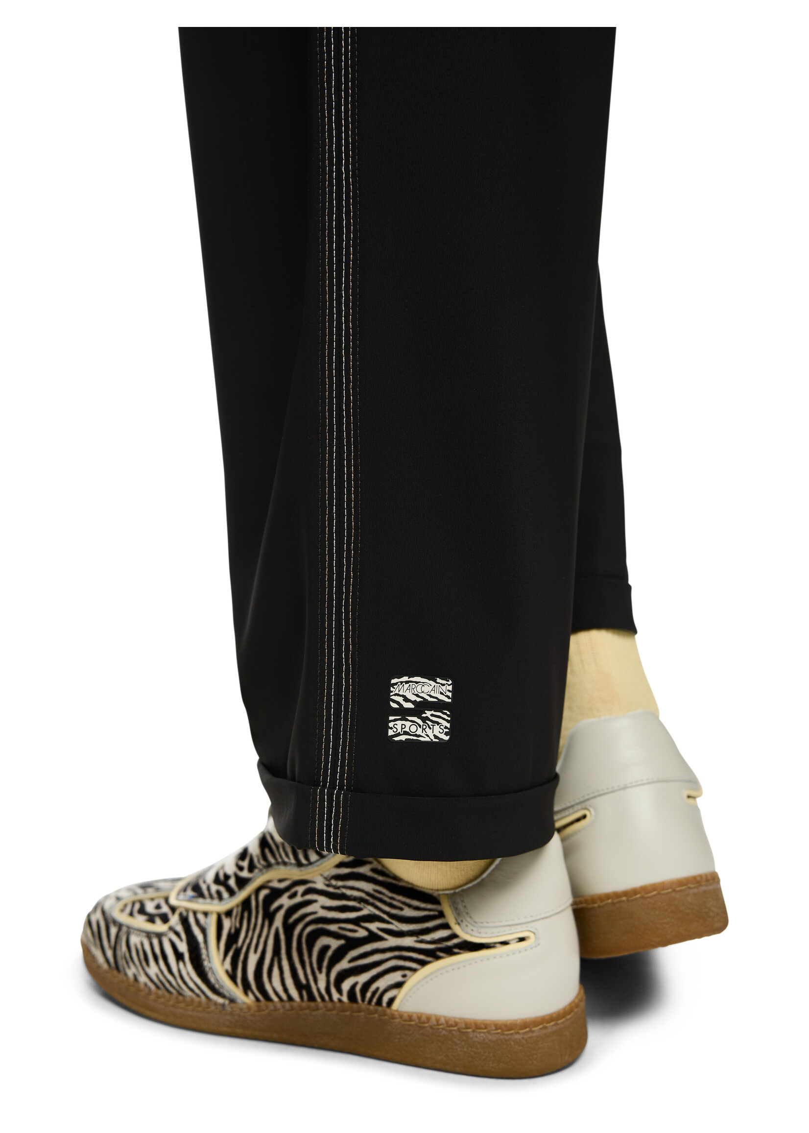 Marccain Sports Broek AS 81.09 J40 900