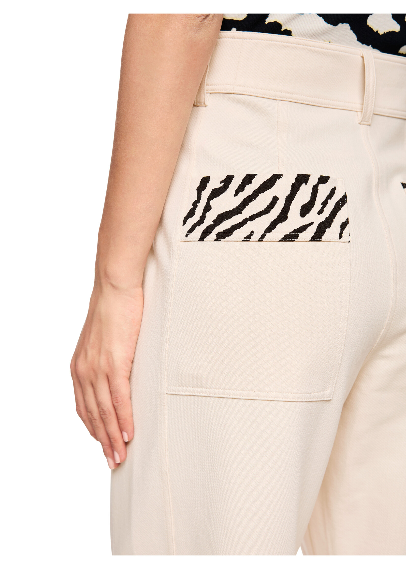 Marccain Sports Broek AS 81.38 J21 153