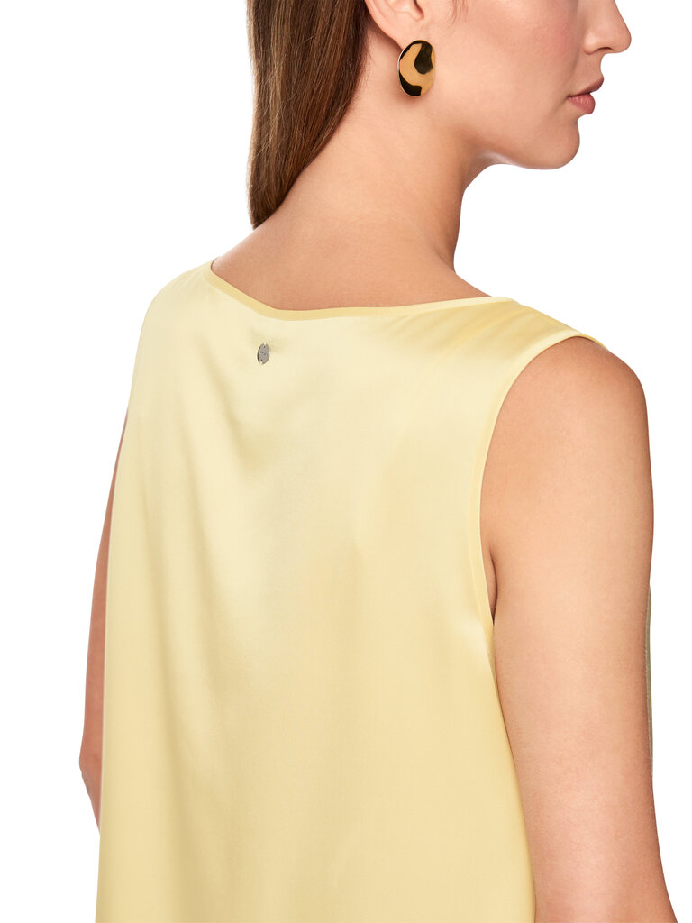 Top AA 61.02 W52 407