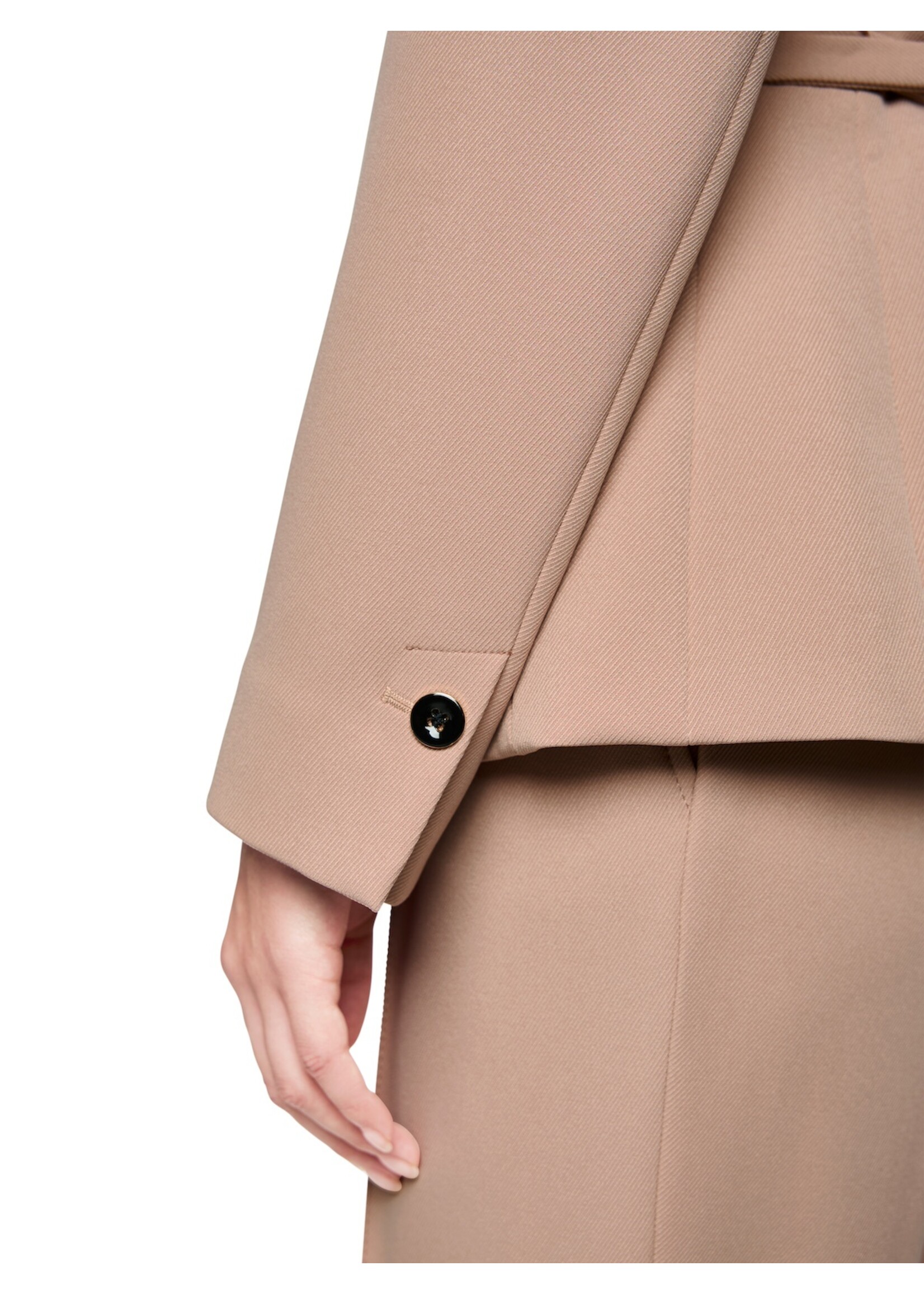 Blazer AC 34.09 W77 619