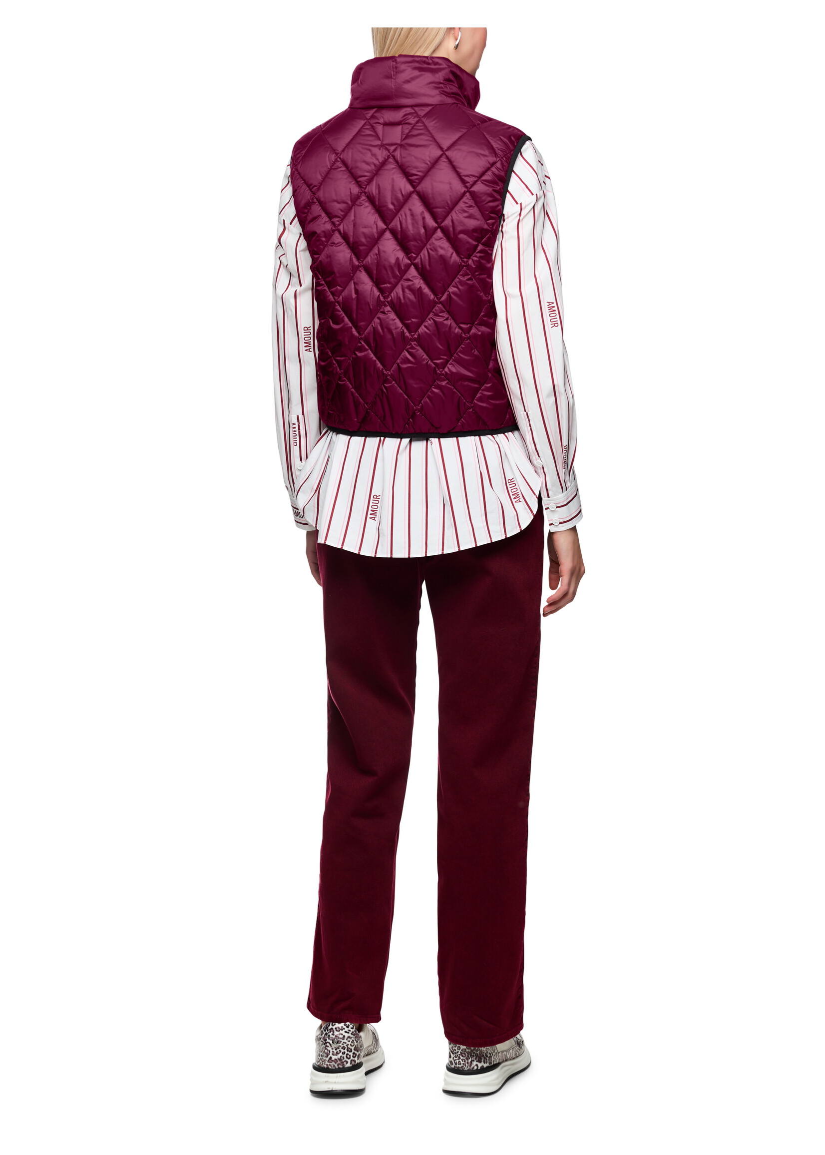 Marccain Sports Vest AS 37.02 W24 293