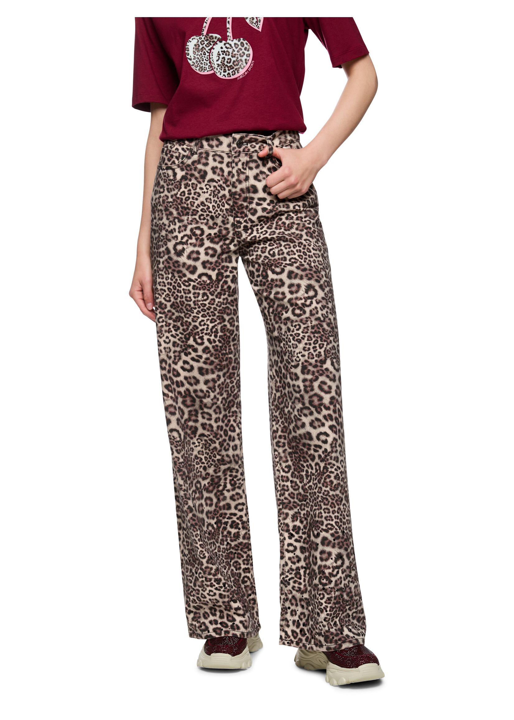 Marccain Sports Jeans AS 82.20 D09 293