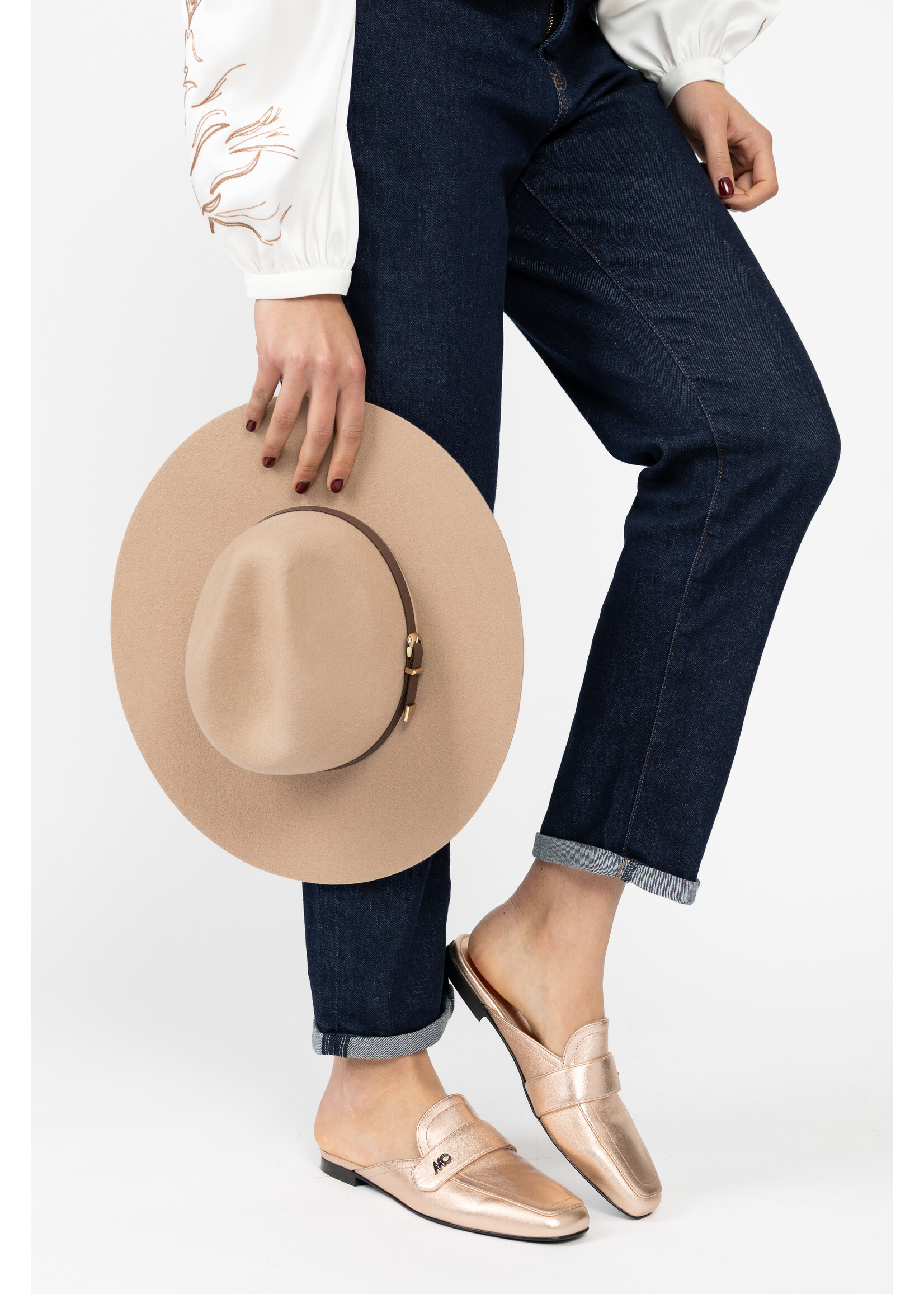 Hoed AC H1.05 Z08 619