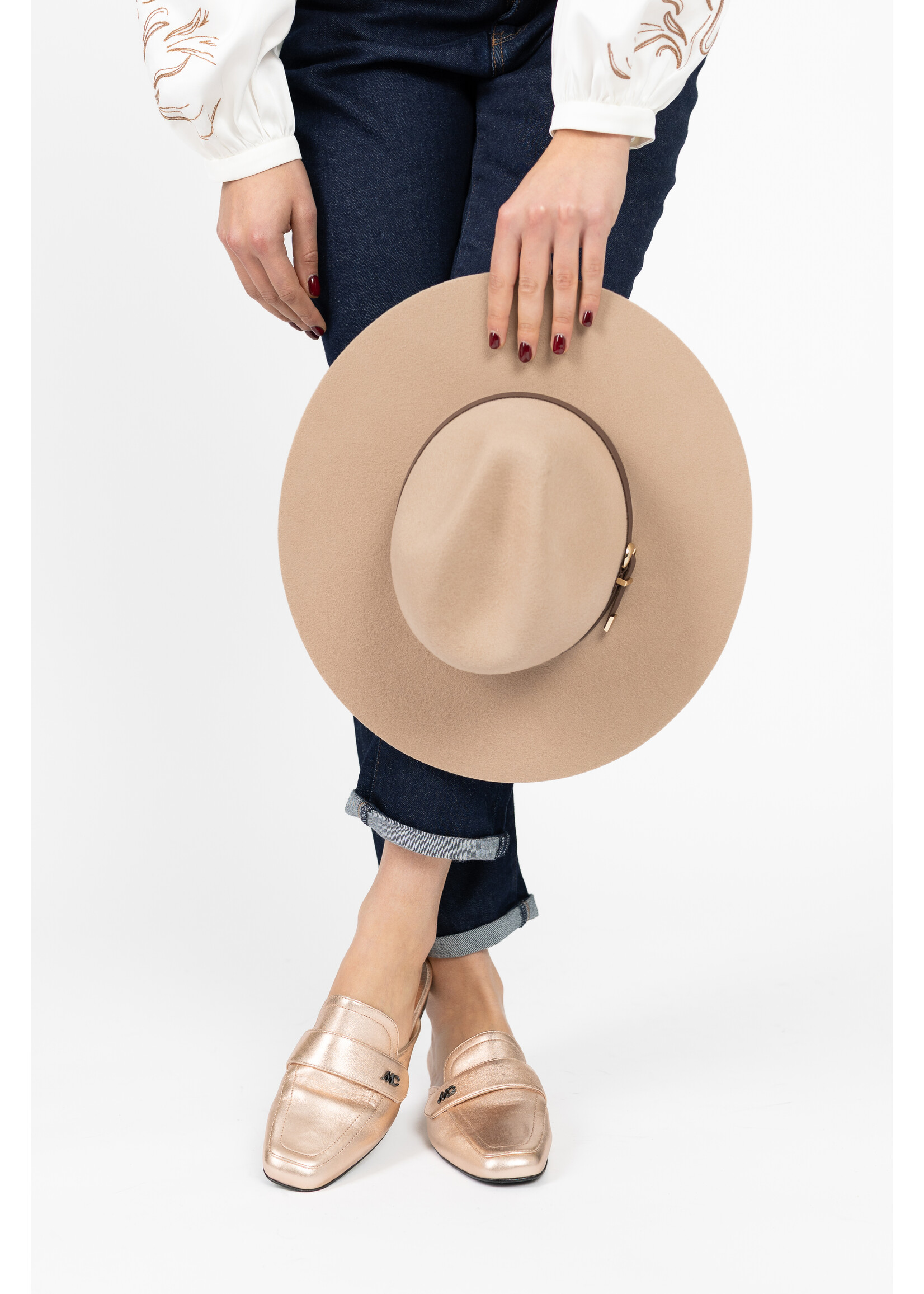 Hoed AC H1.05 Z08 619