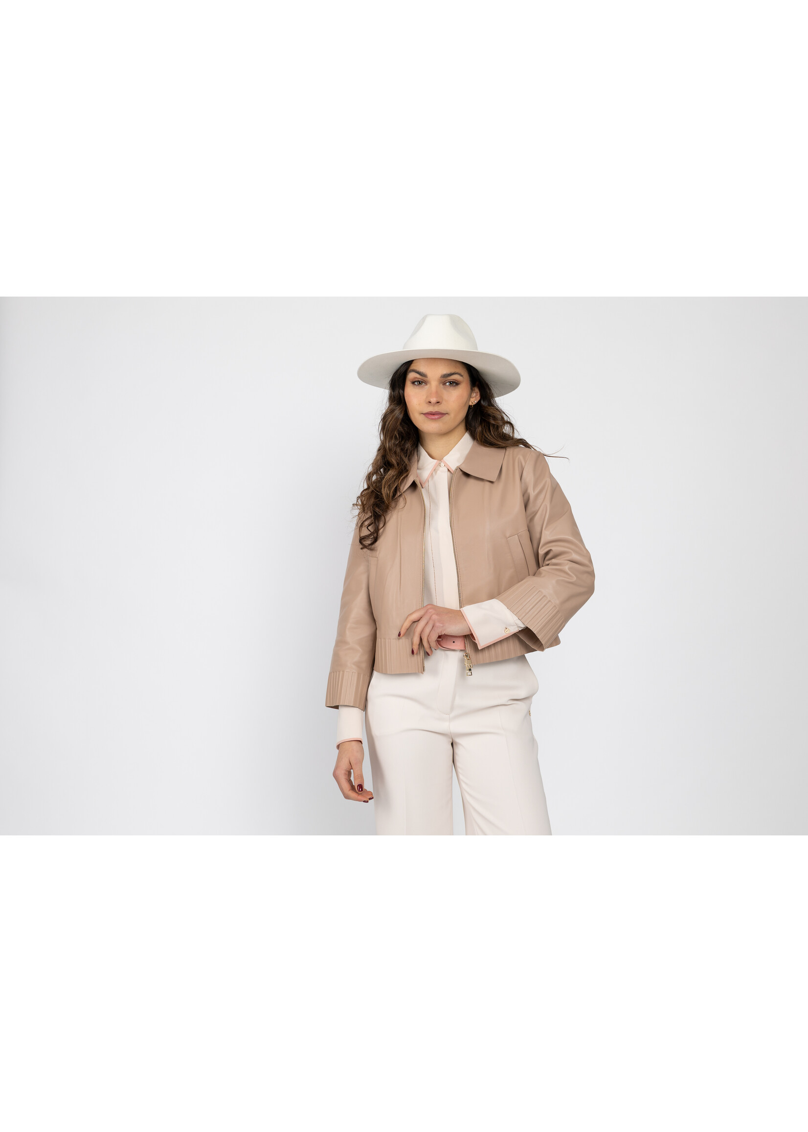 Outdoorjack AC 12.04 L01 619