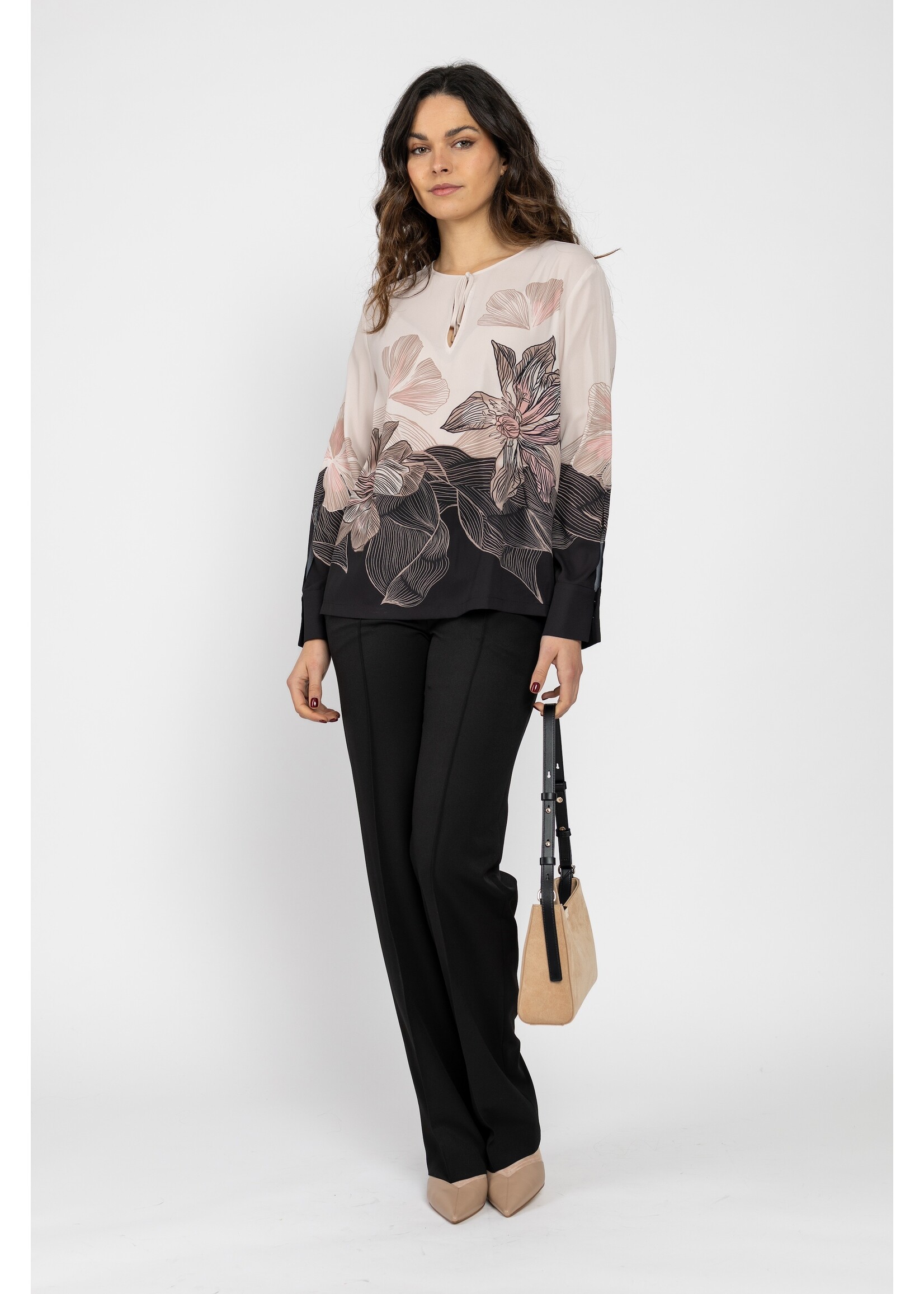 Broek AC 81.41 W77 900