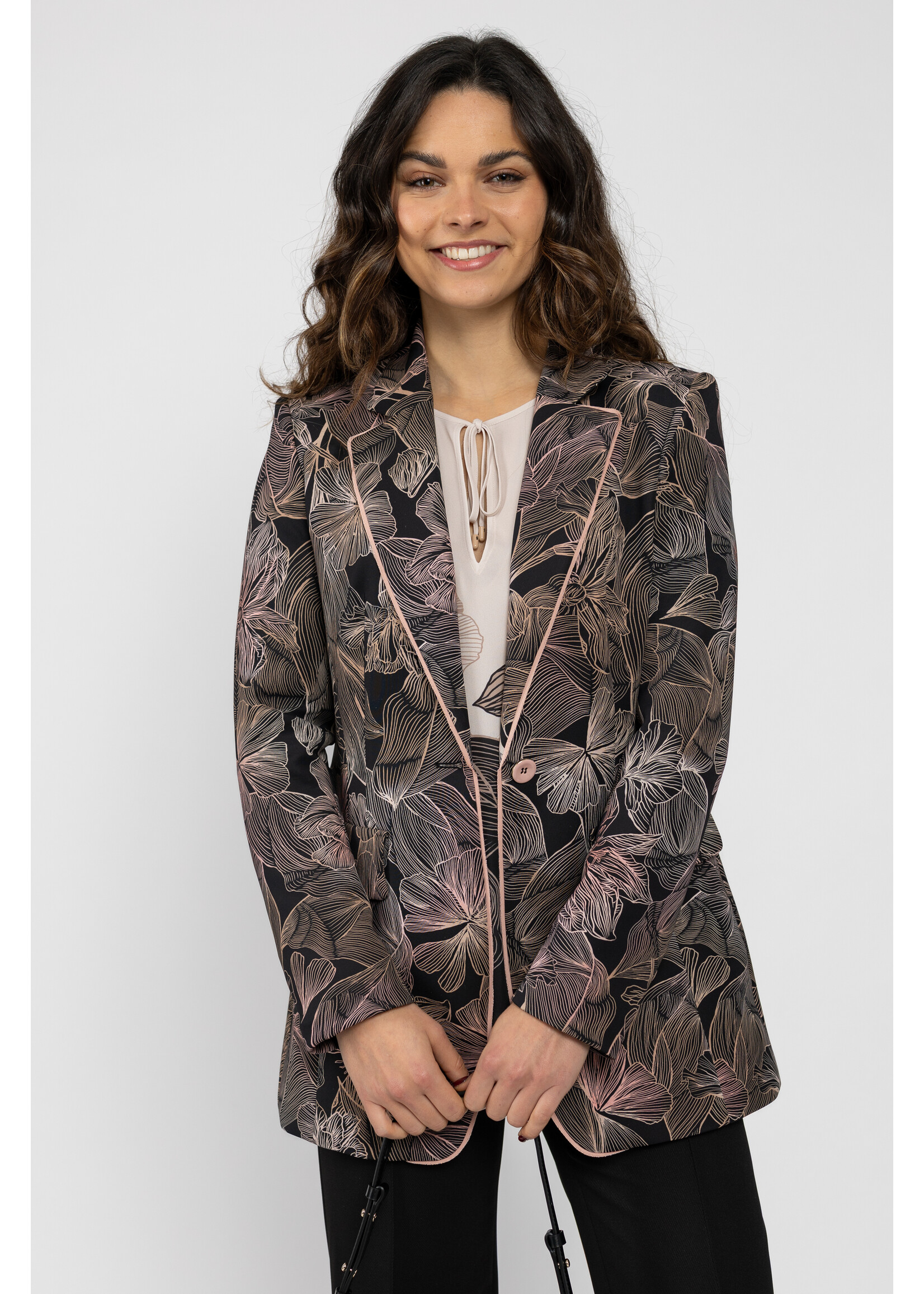 Blazer AC 34.12 J07 900