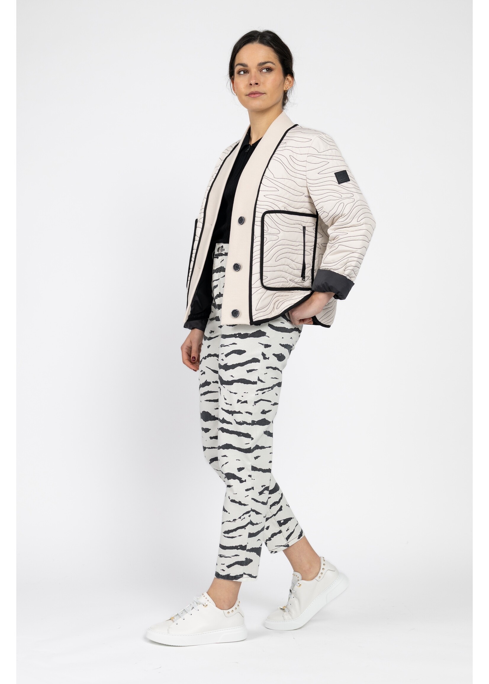 Marccain Sports Outdoorjack AS 12.03 W18 153