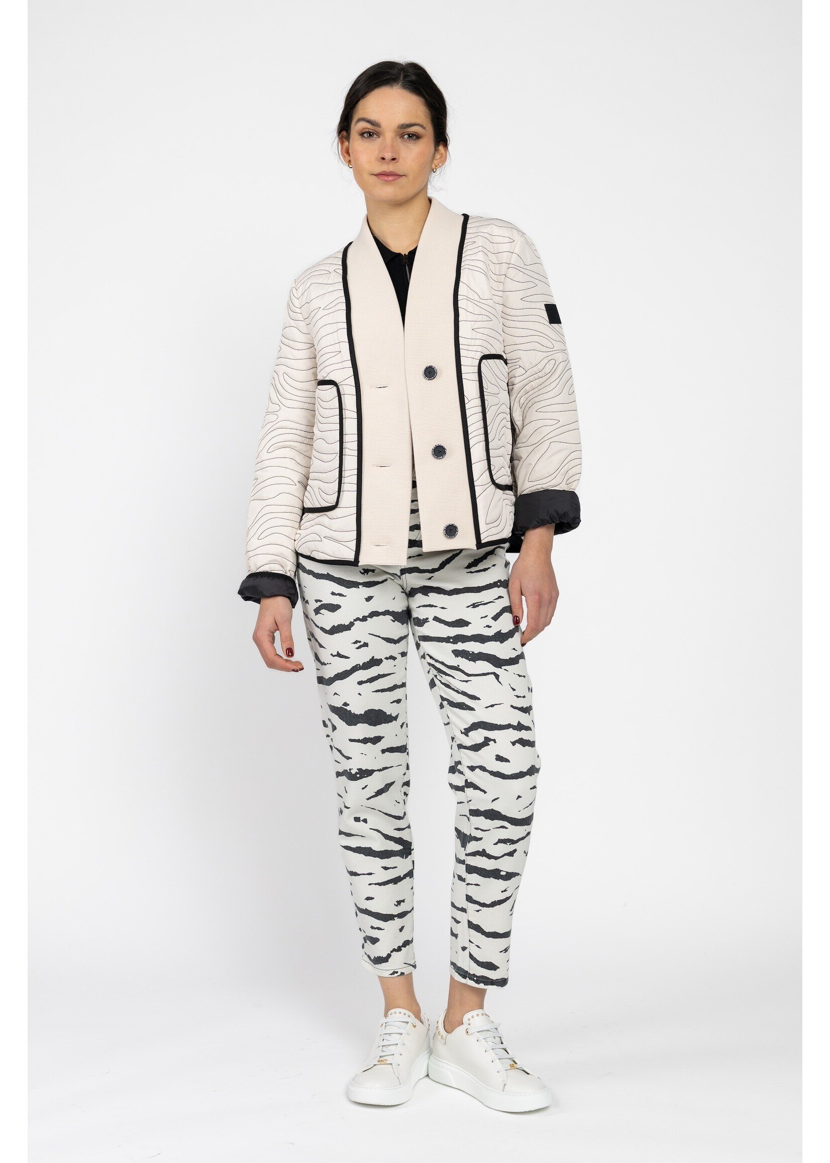 Marccain Sports Jeans AS 82.13 D03 119