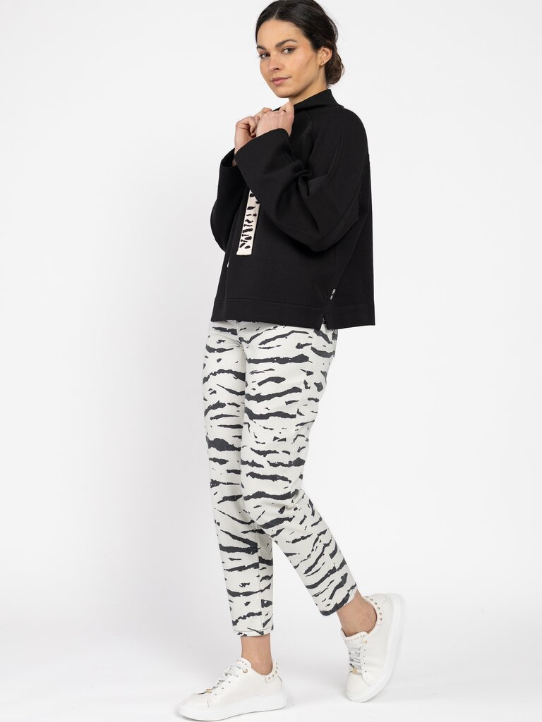 Marccain Sports Sweatshirt AS 44.11 J09 900