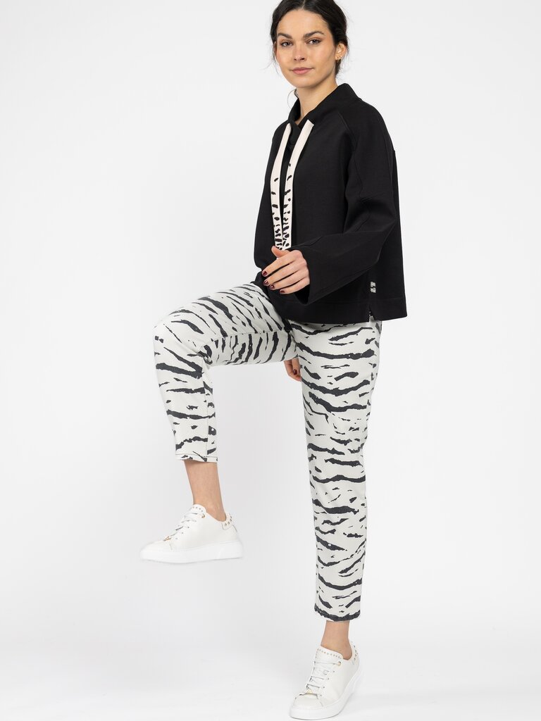 Marccain Sports Sweatshirt AS 44.11 J09 900