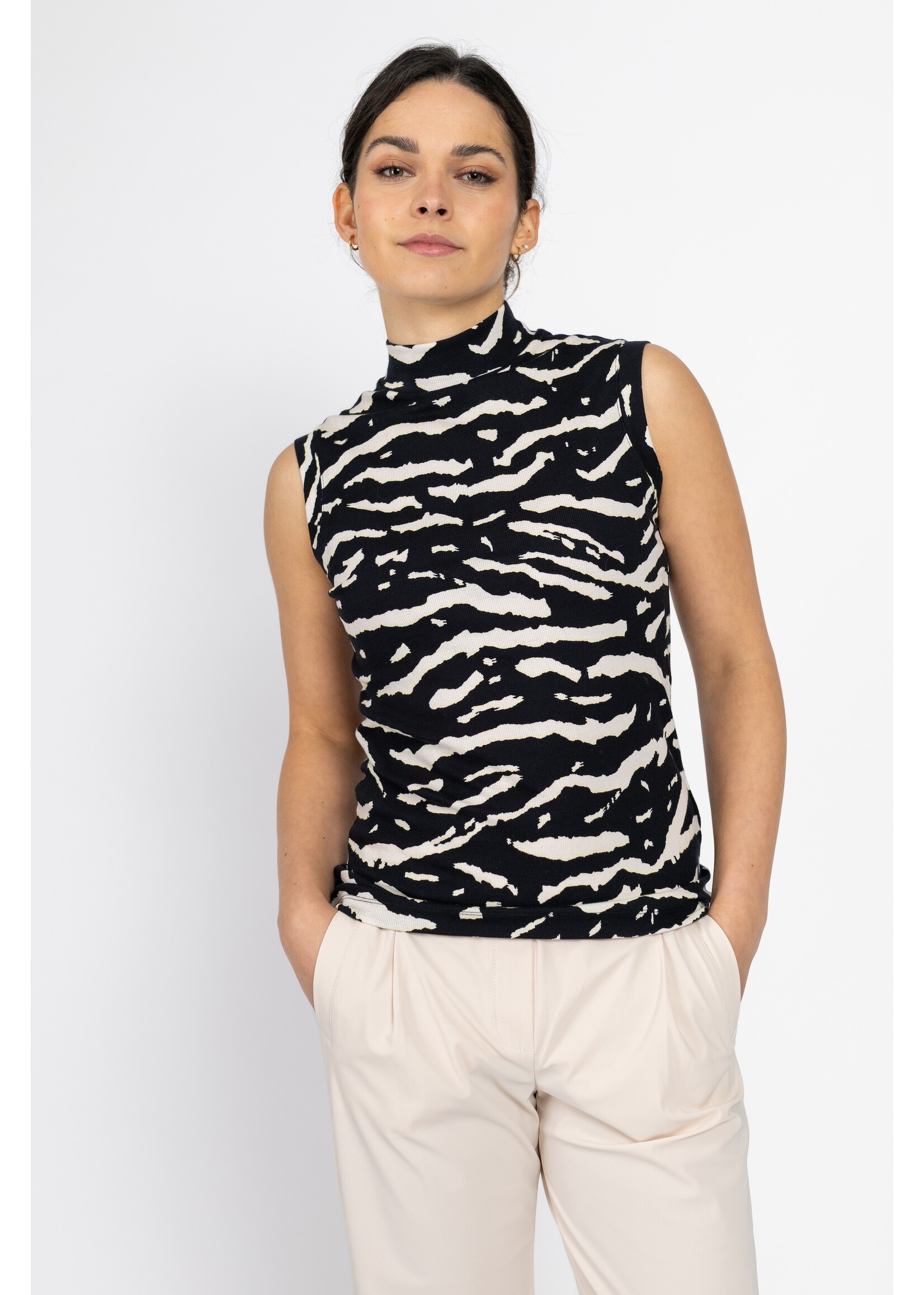 Marccain Sports Top AS 61.02 J10 900