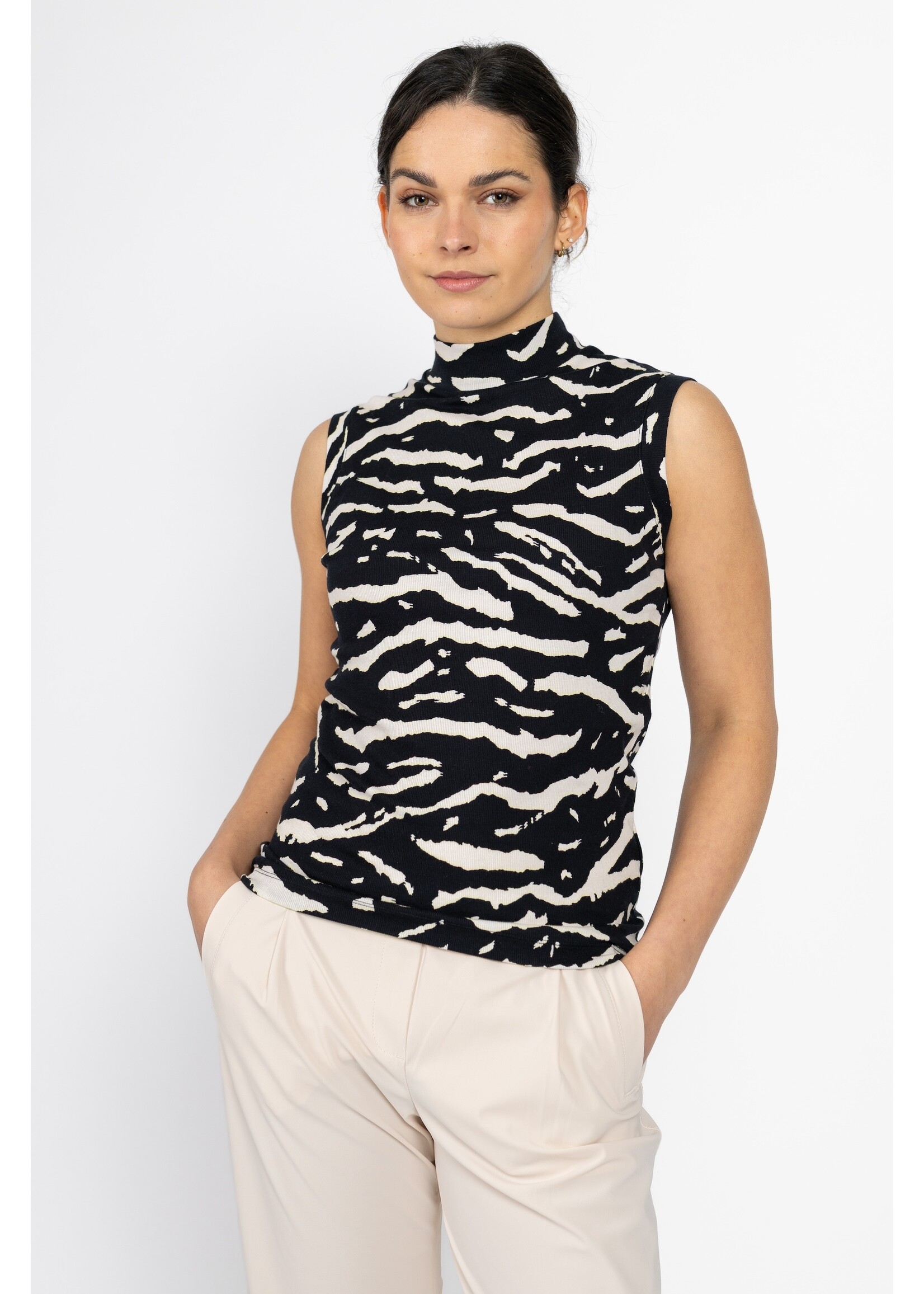 Marccain Sports Top AS 61.02 J10 900