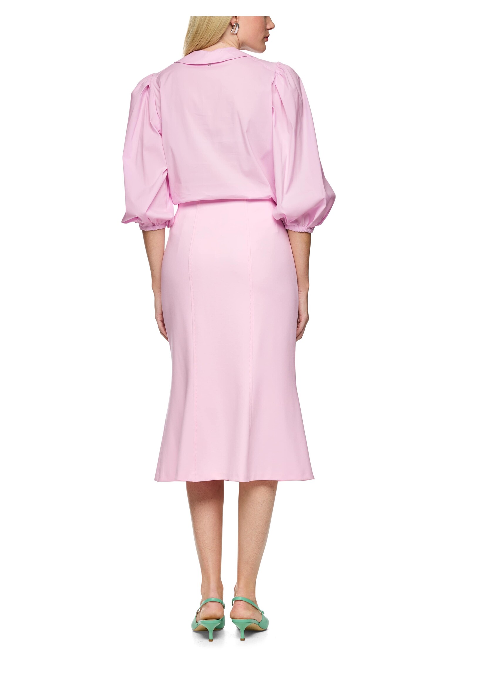 Rok AC 71.06 J42 255