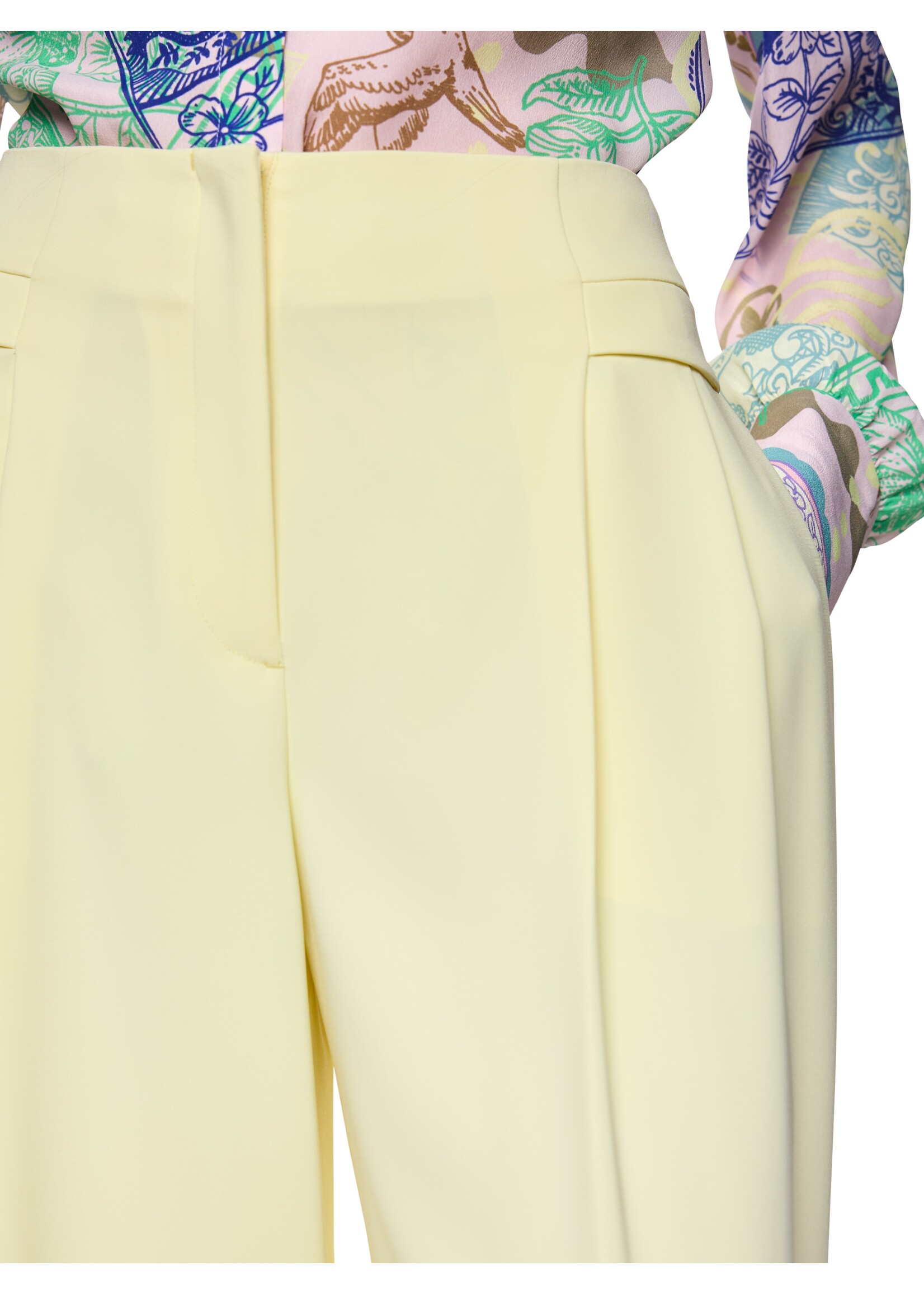 Broek AC 81.38 W56 404