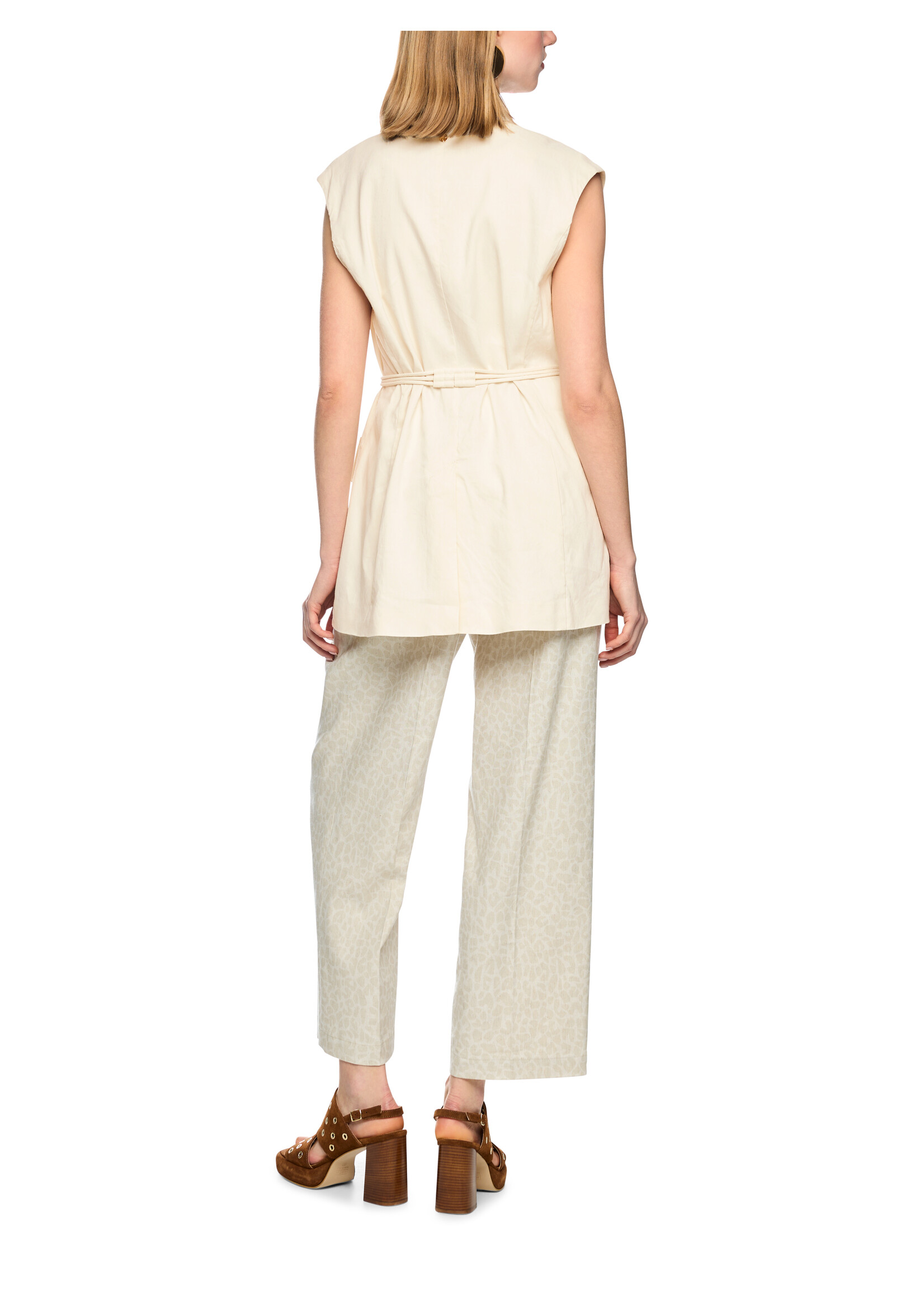 Vest AC 37.04 W70 112