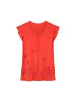Top met broderie anglaise