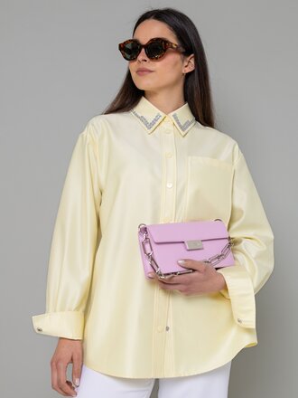 Jasje in overhemdblouse-look