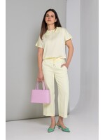 Soepelvallende blouse met korte mouwen