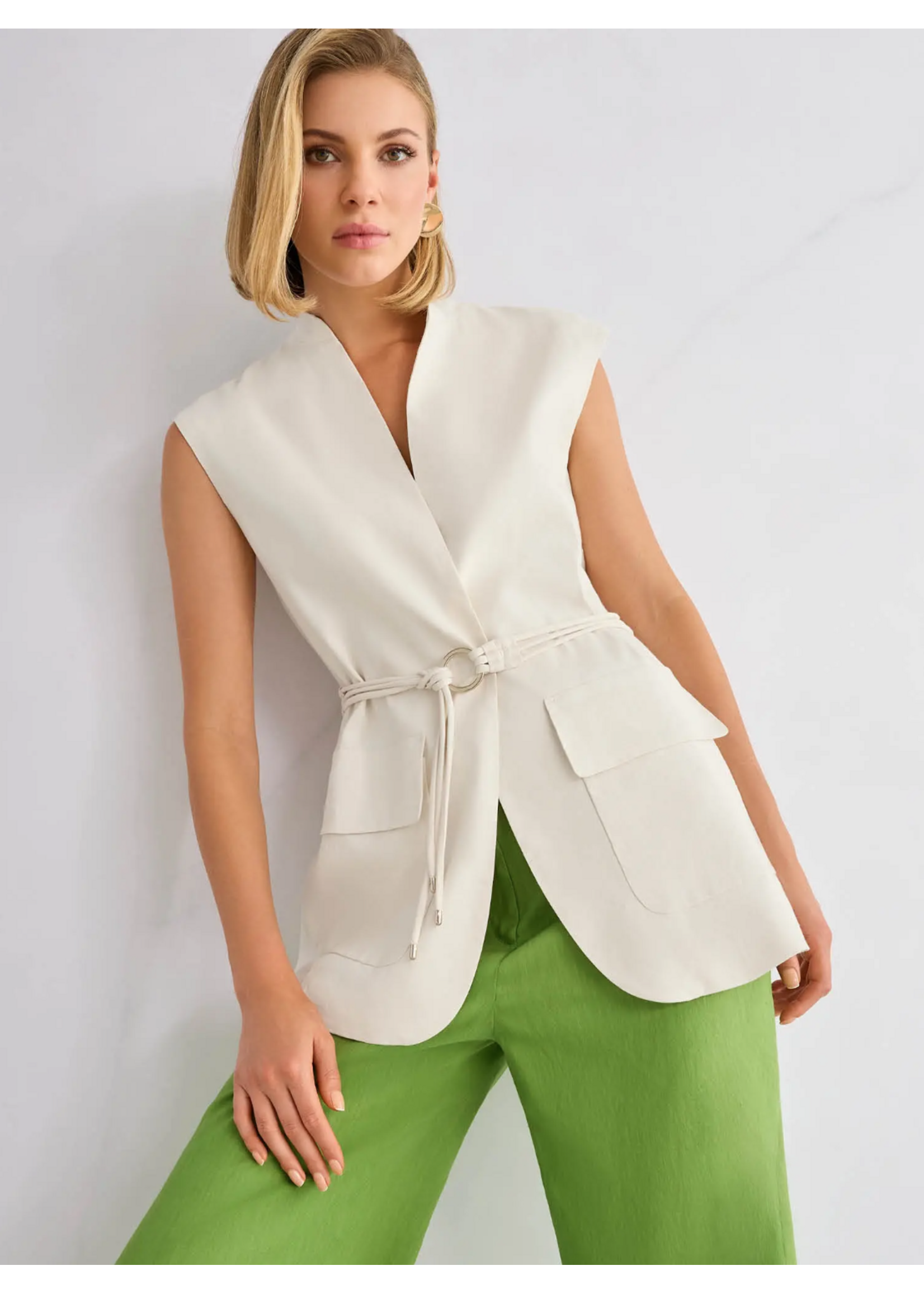 Vest AC 37.04 W70 112