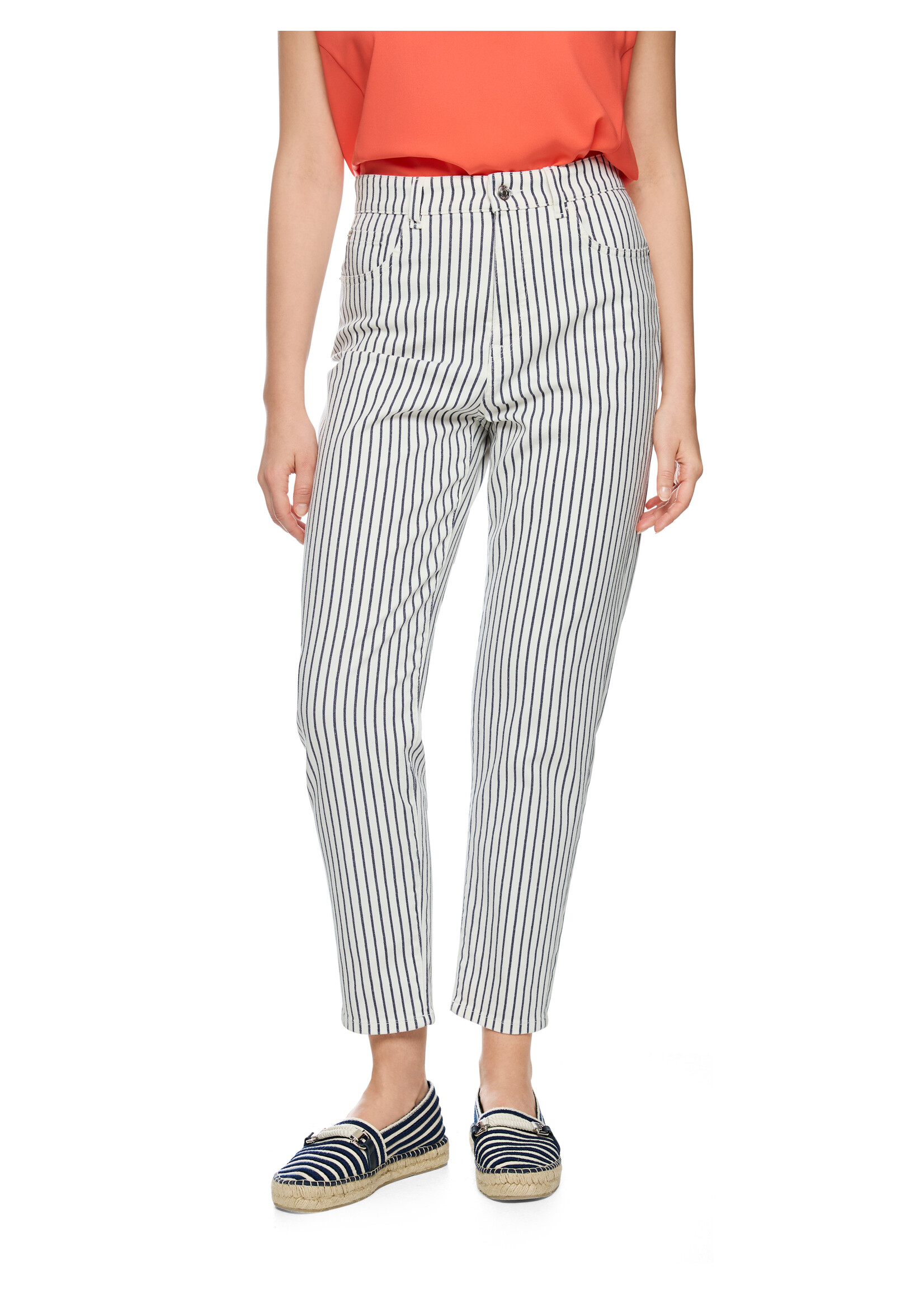 Marccain Sports Jeans AS 82.27 D13 394