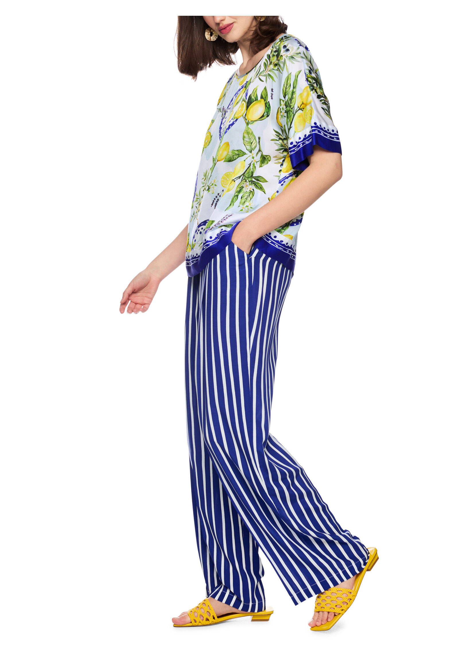 Blouse AA 51.12 W03 100