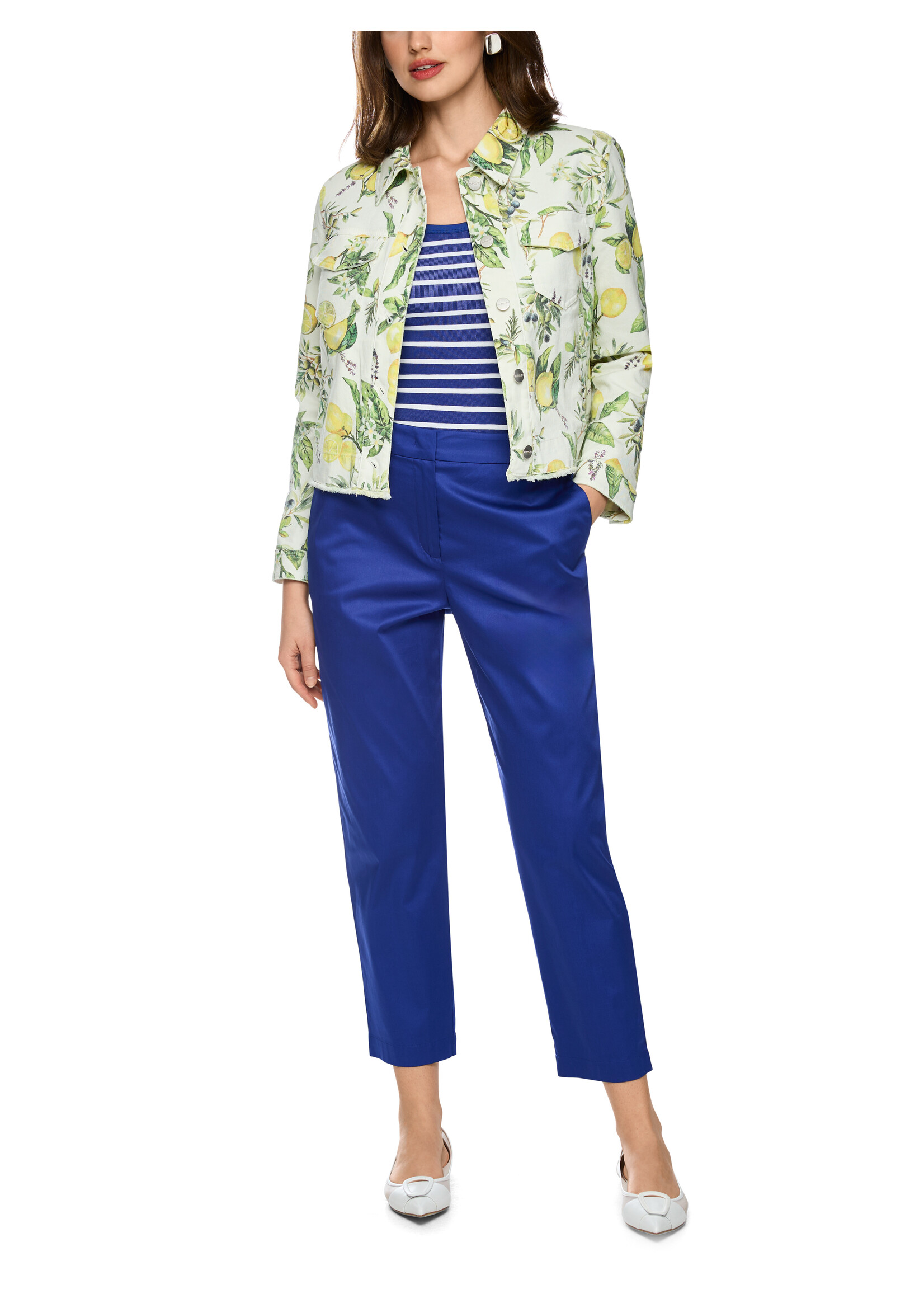 Broek AA 81.02 W05 757