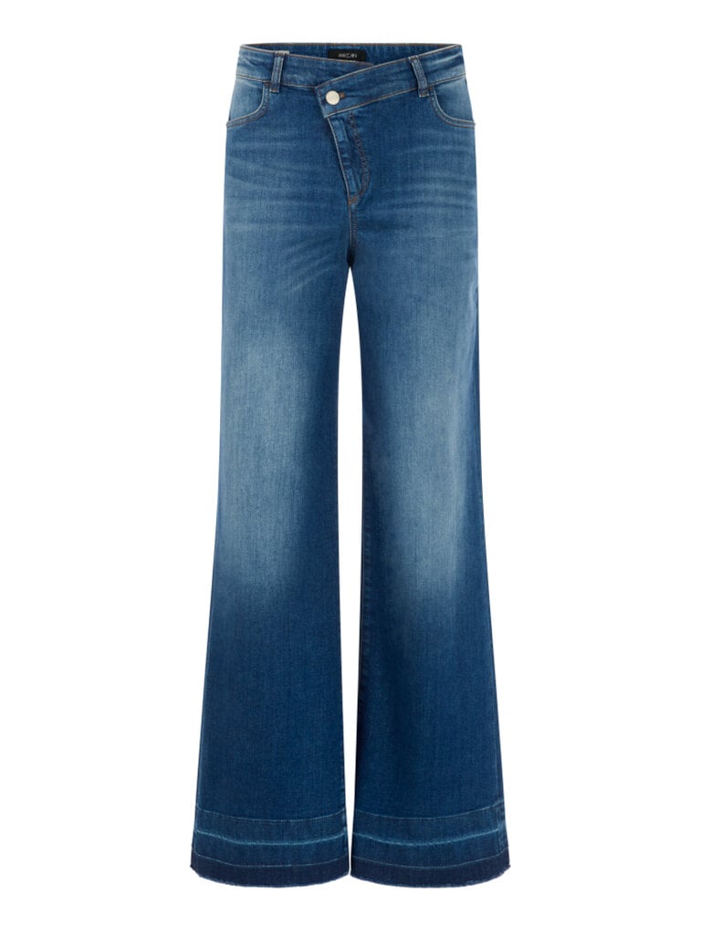 Marccain Pants Jeans BP 82.32 D33 357