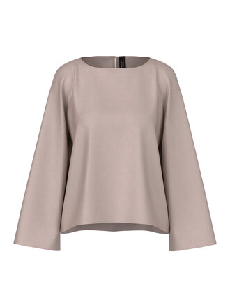 Soepelvallende zijden blouse
