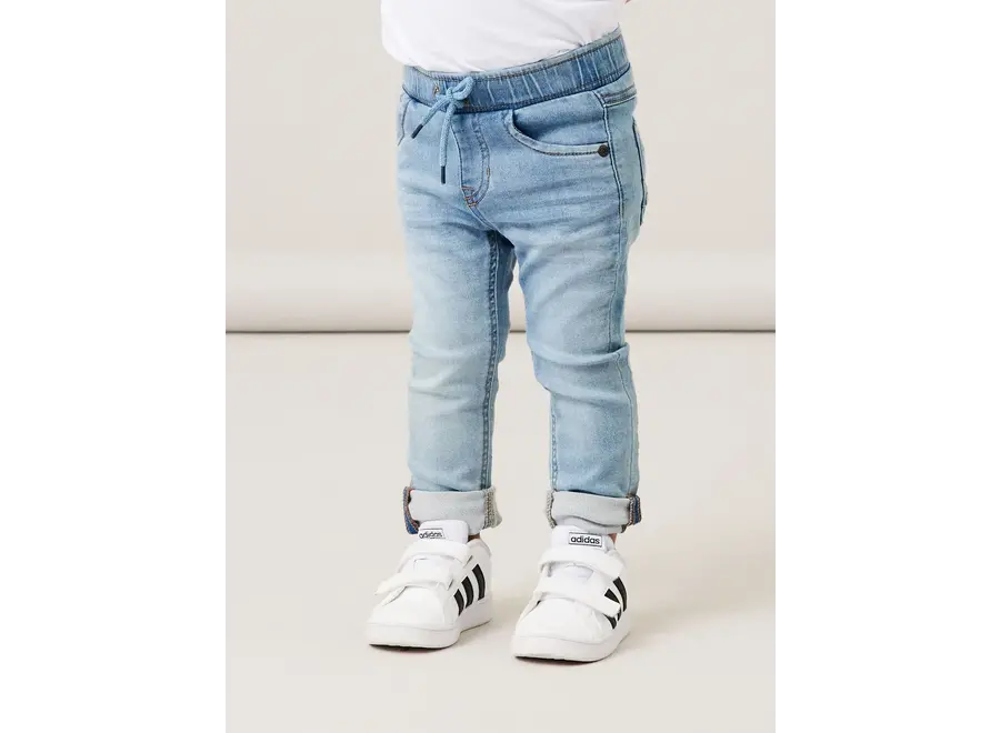 Ryan jeans  Lightblue denim