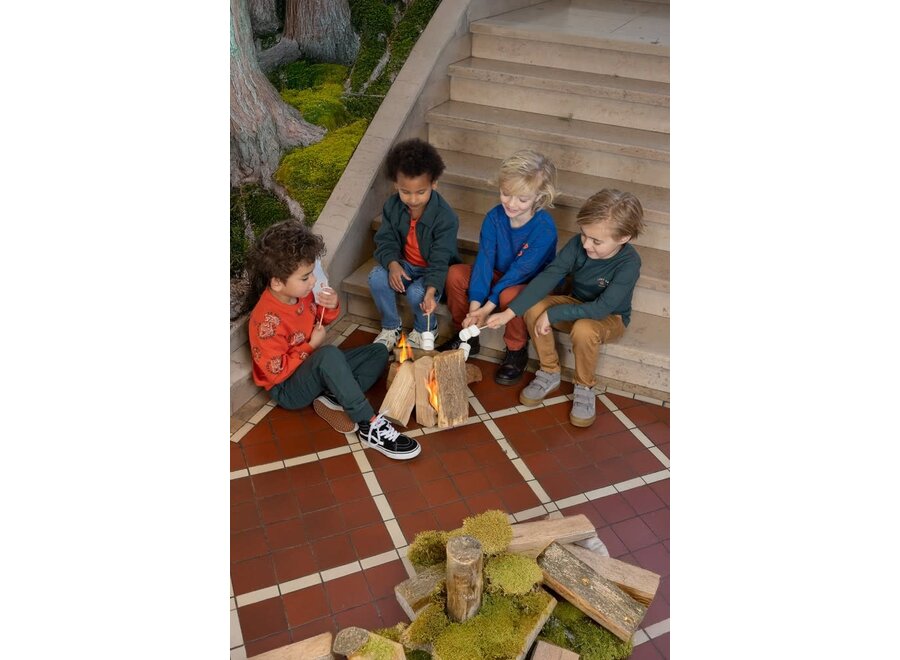 Sweater AOP - Chasing Trails - Oranje