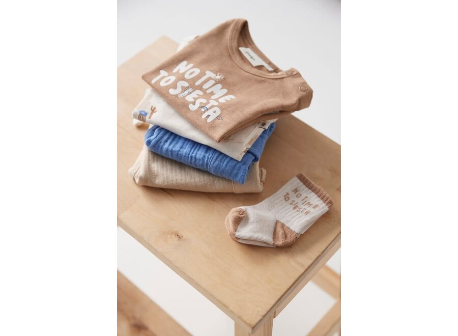 Short - Sssiesta - Zand