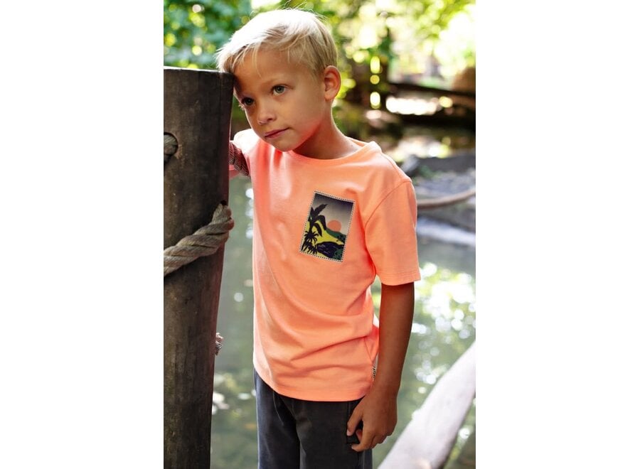 T-shirt - Lagoon Legends - Neon Oranje