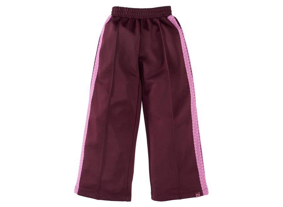 Talia Burgundy battle