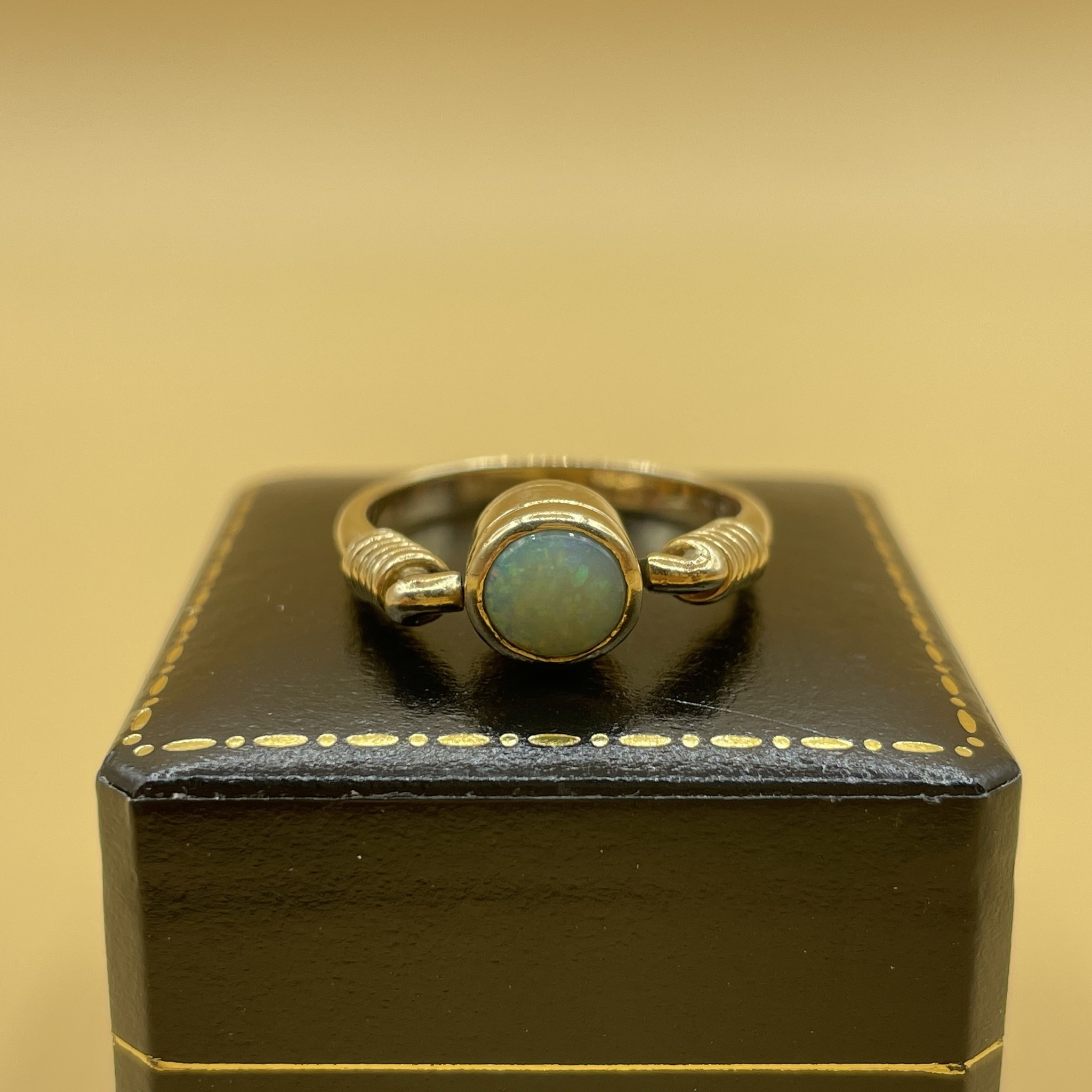 Opaal koala draaibaar