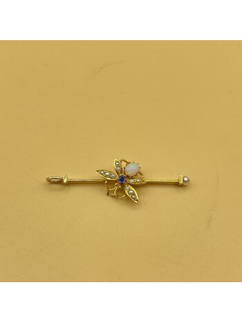 Sapphire opal pearl bug