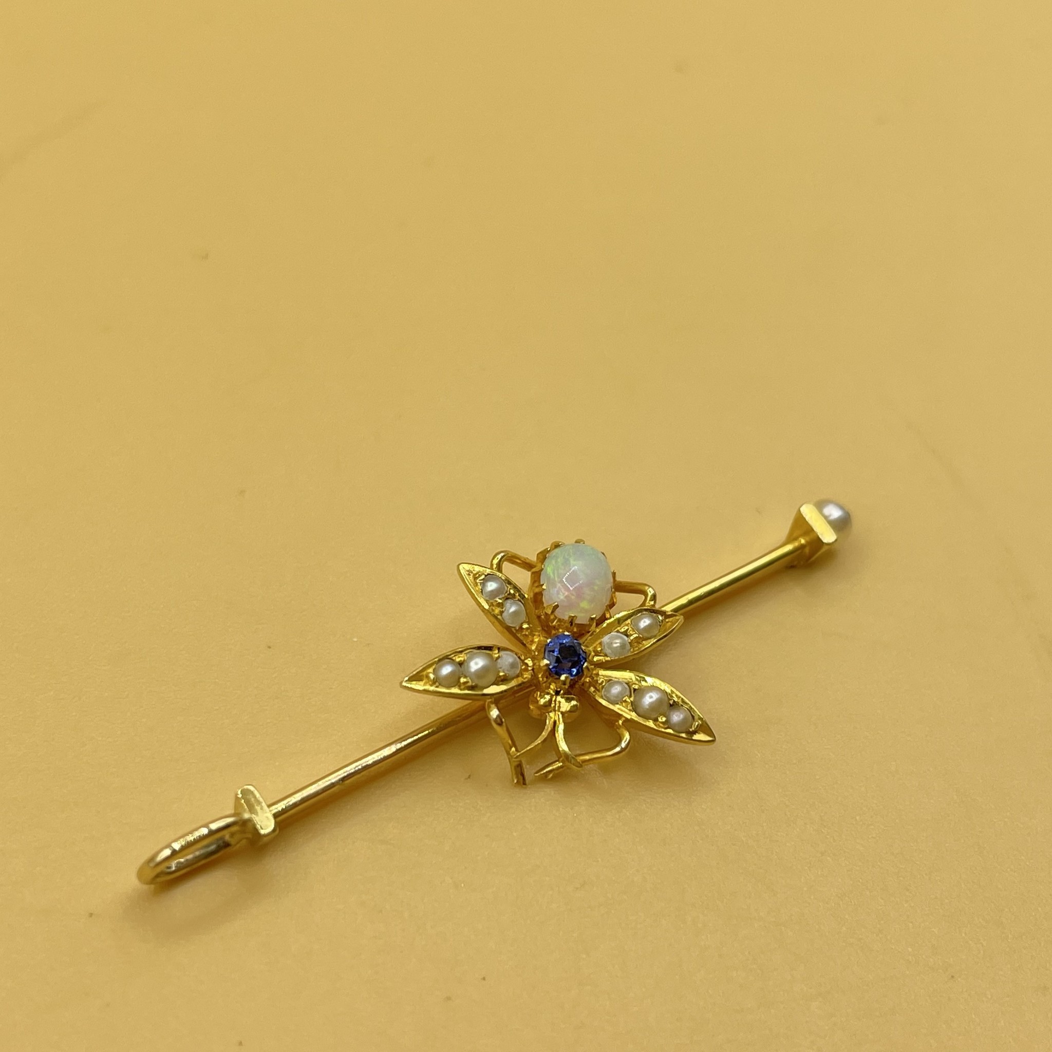 Saffier opaal parel insect