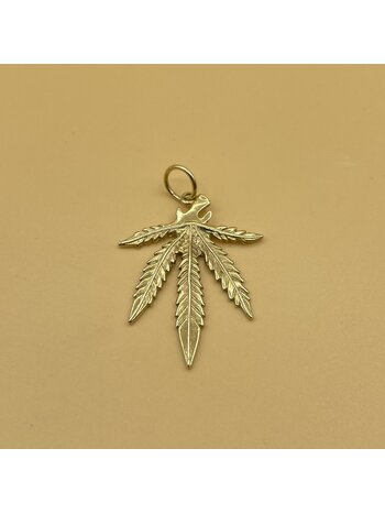 Cannabis leaf