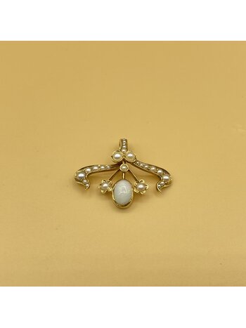 Opal pearl