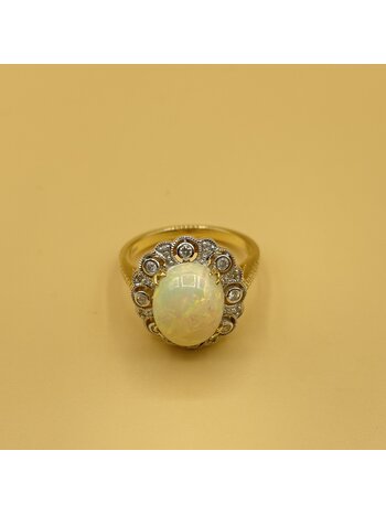 Opal  .25ct diamond