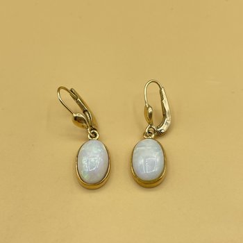 Opaal oorbellen
