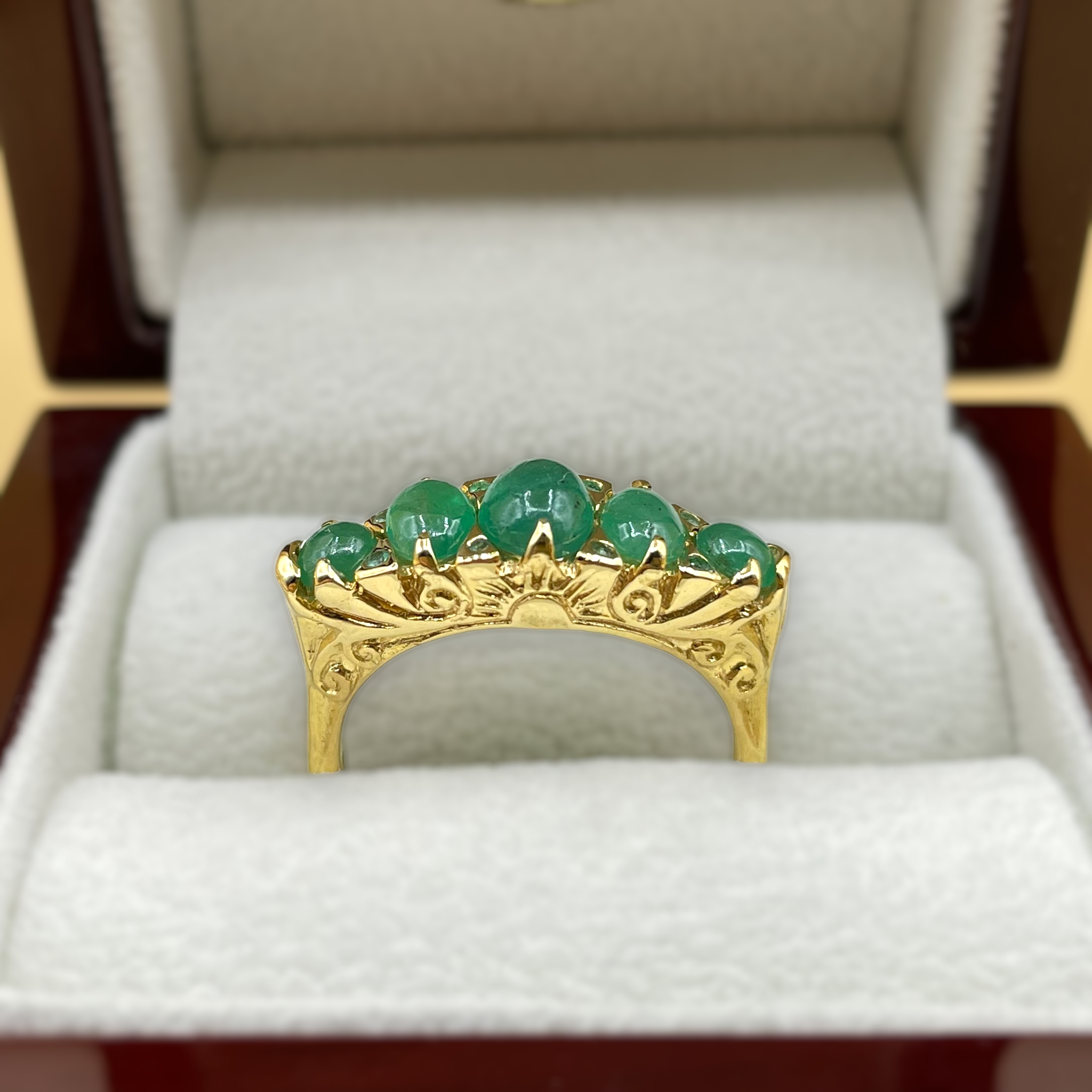 Day and Night smaragd